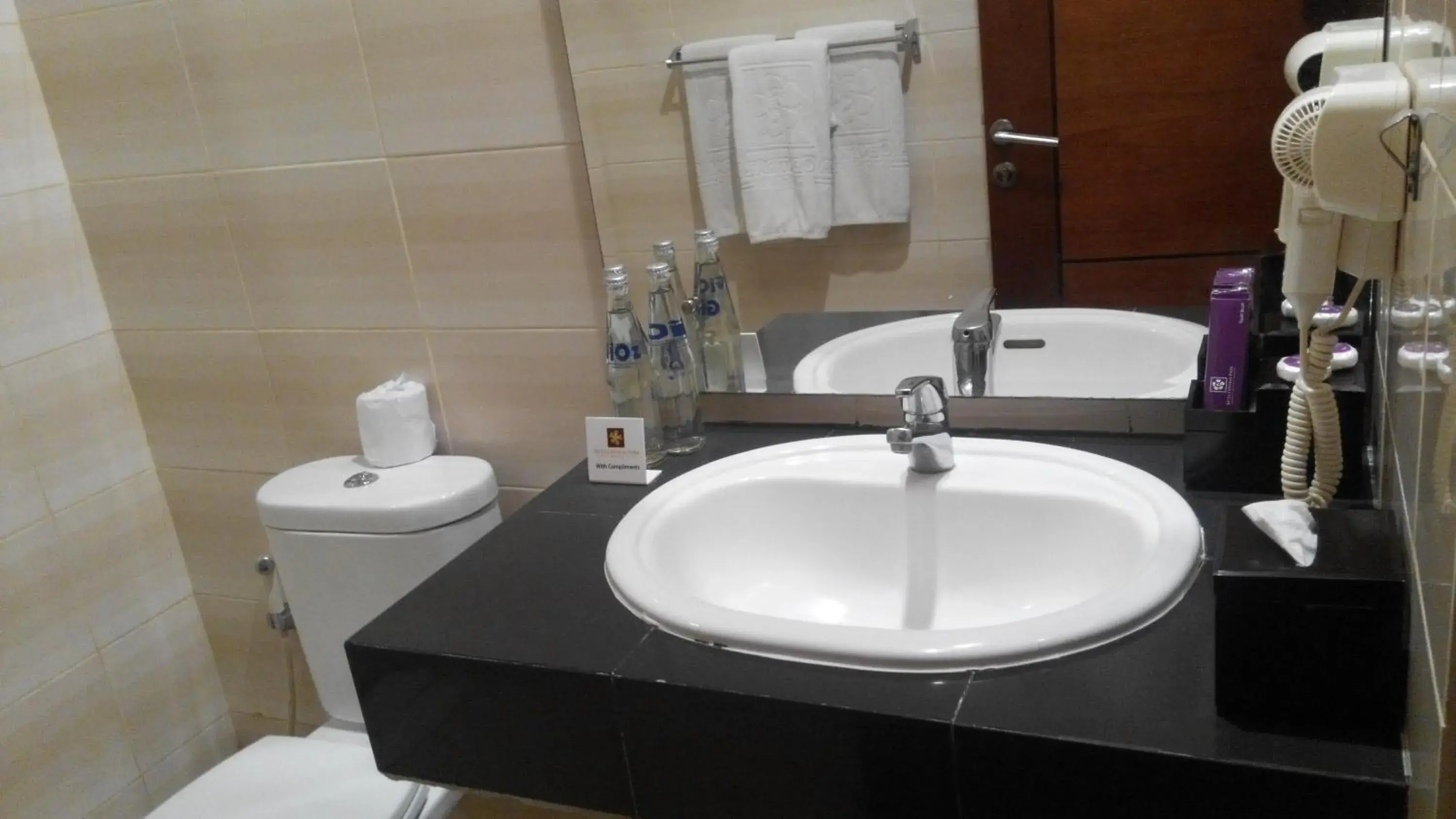 Bathroom in Kuta Central Park Hotel