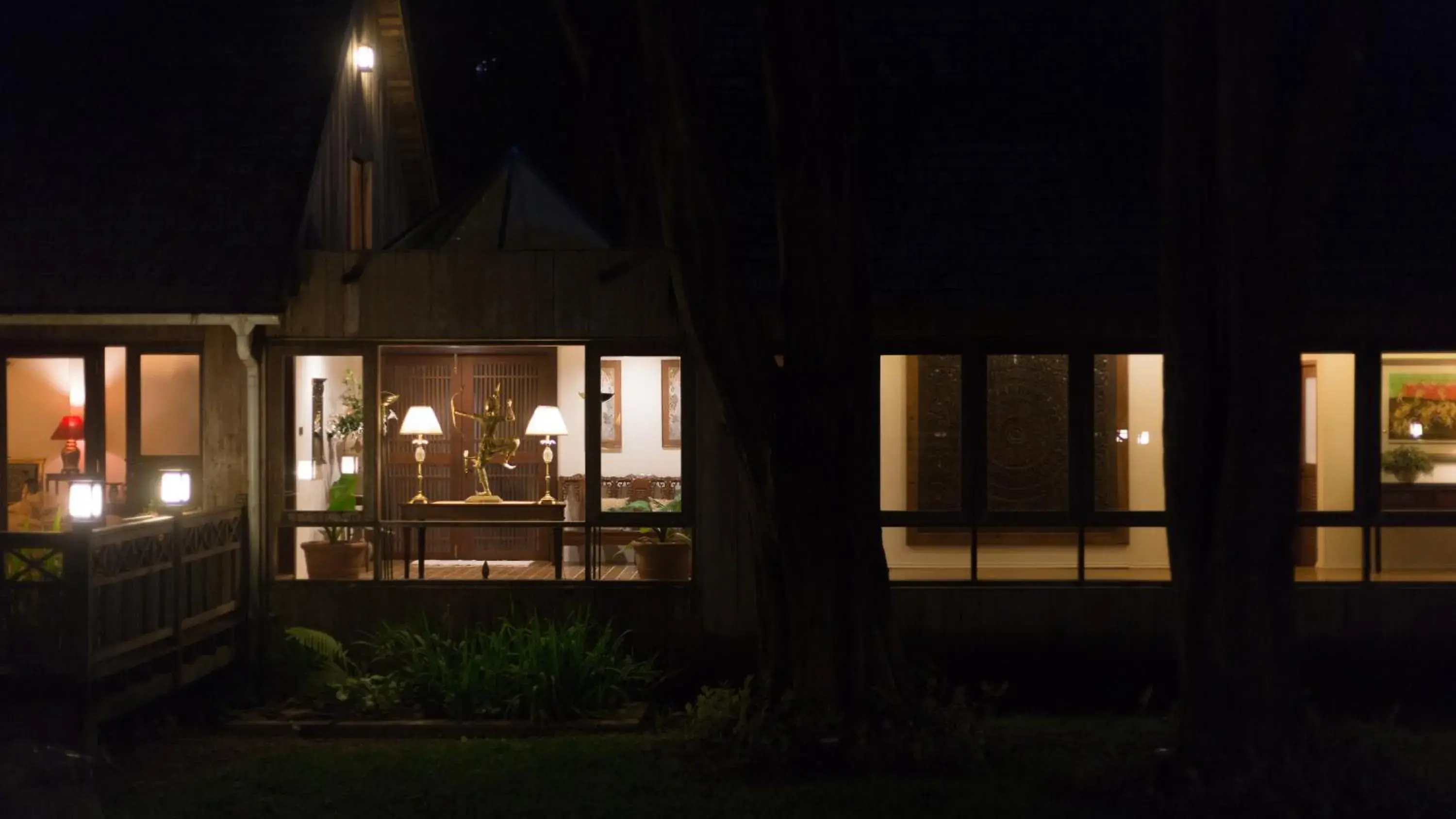 Facade/entrance, Property Building in Teakwood villa