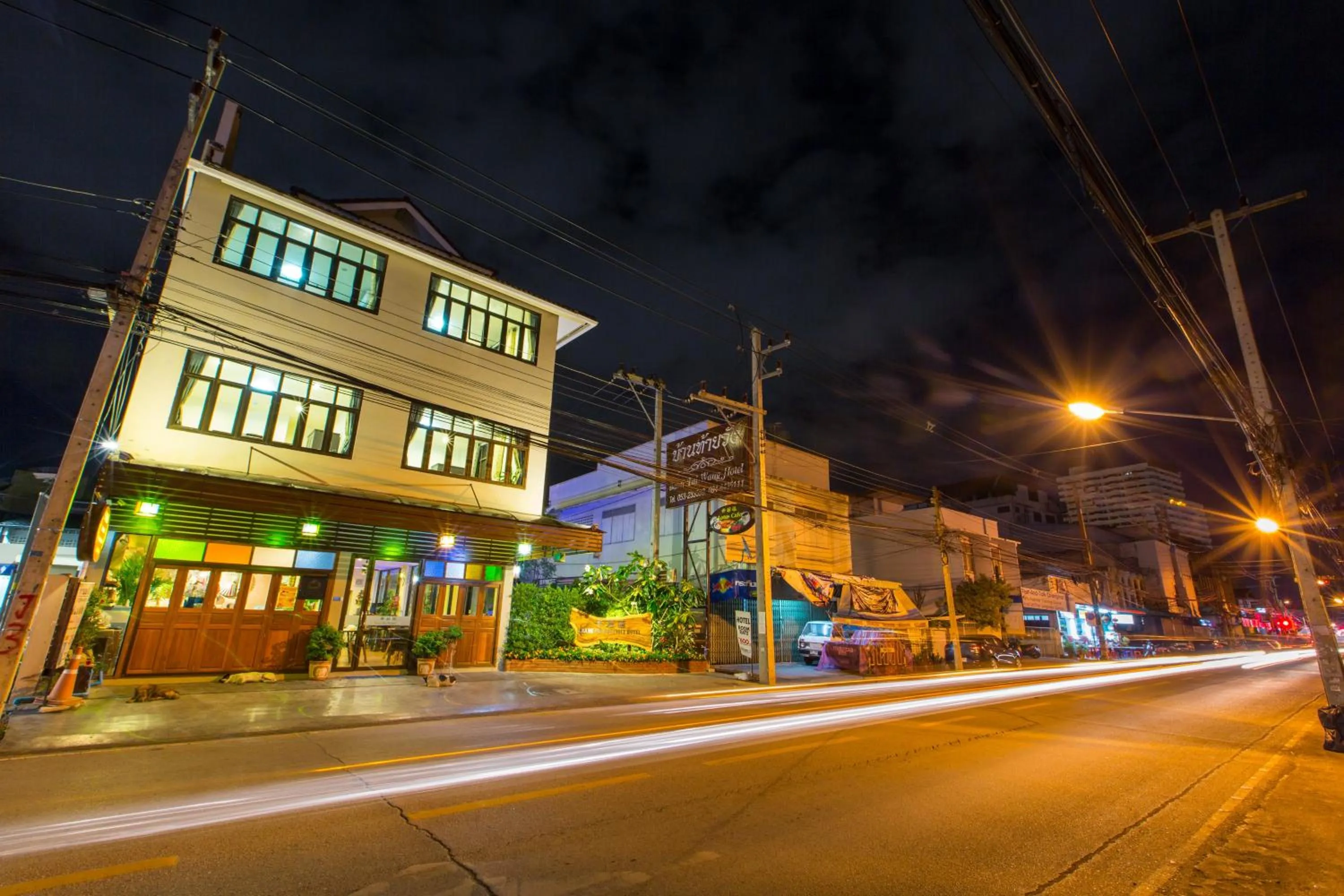 Facade/entrance in Chiang Mai Waroros Boutique Hotel