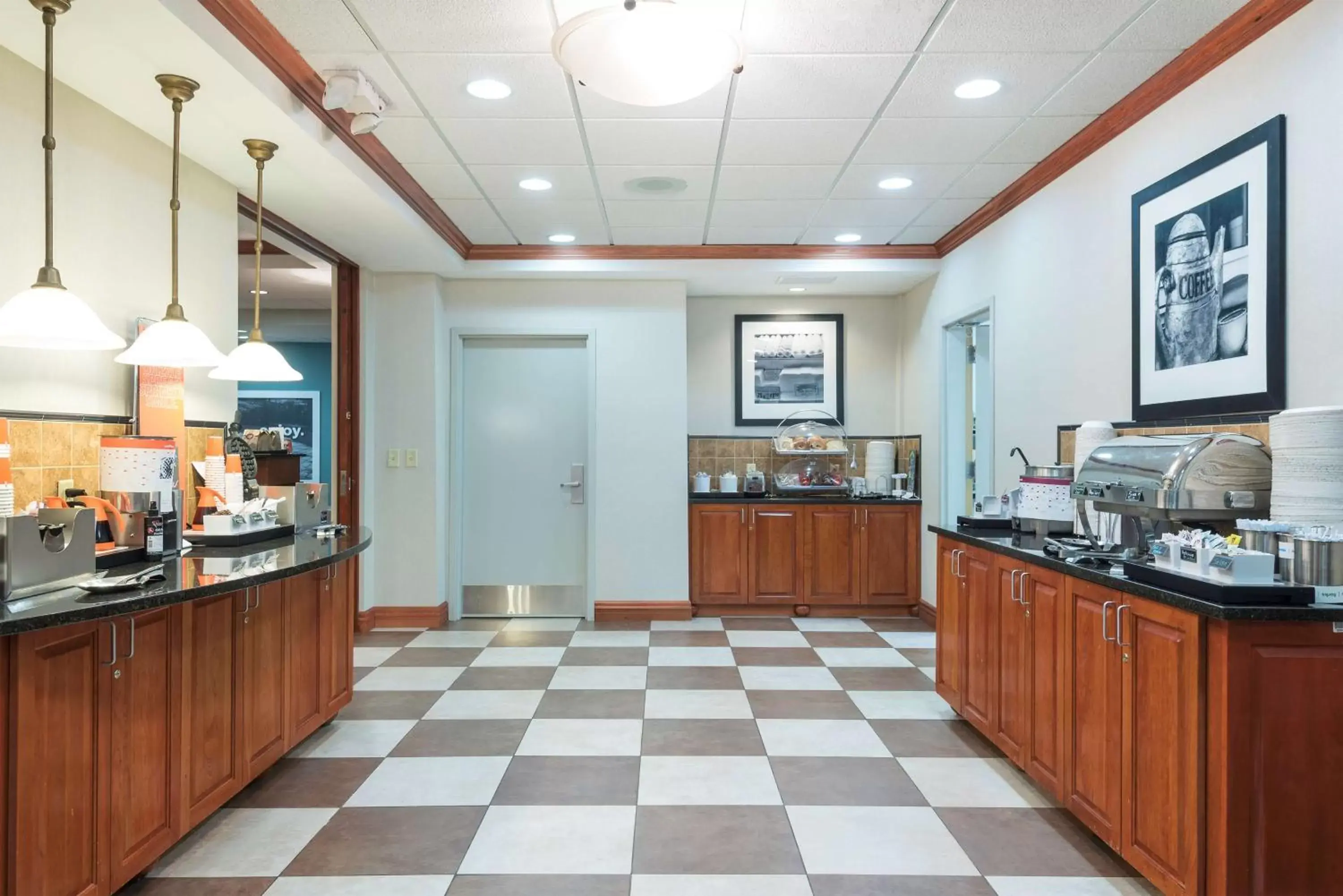 Dining area, Restaurant/Places to Eat in Hampton Inn Bellevue