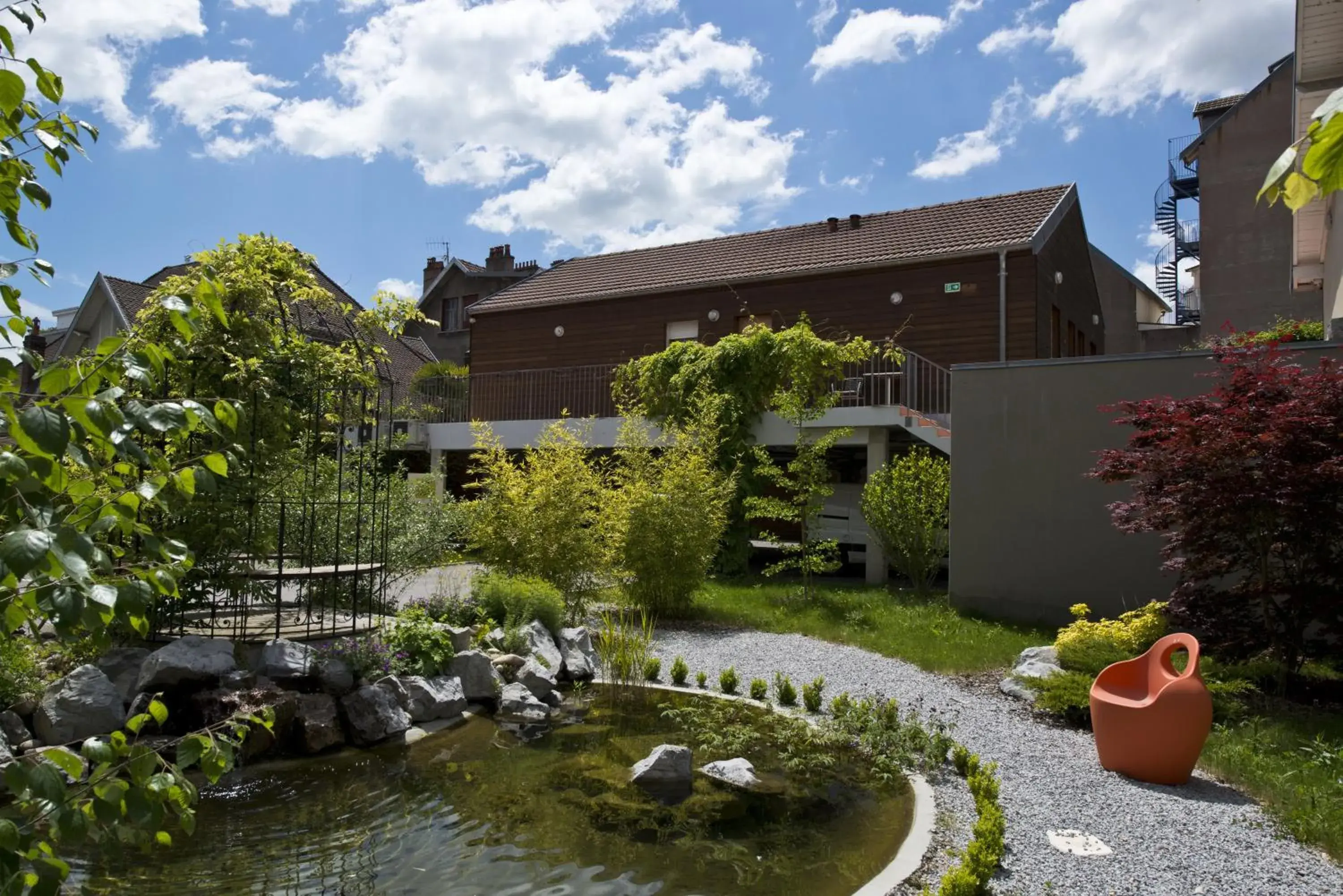 Facade/entrance, Property Building in Hotel Victor Hugo & Spa