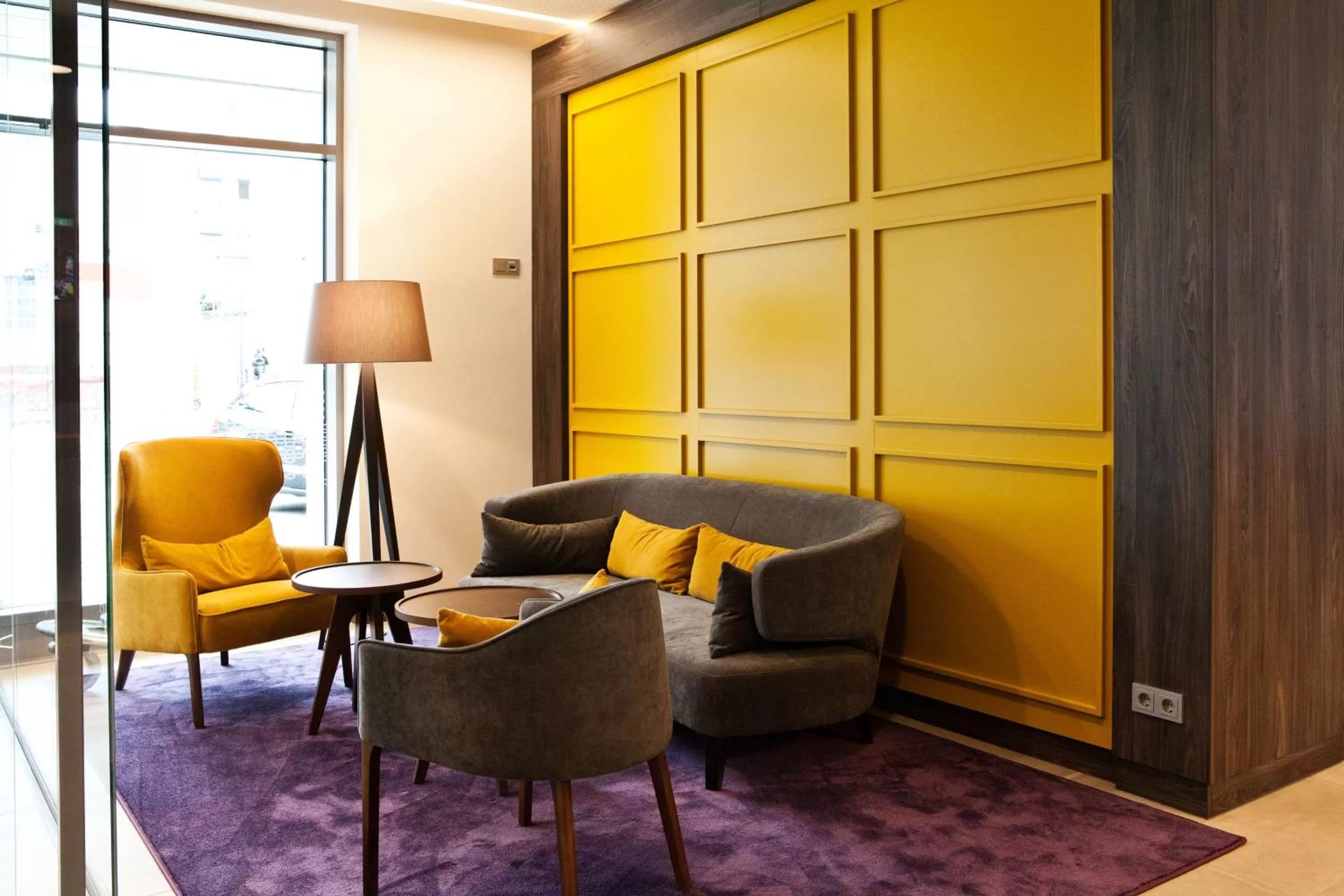 Lobby or reception in Hampton By Hilton Dortmund Phoenix See