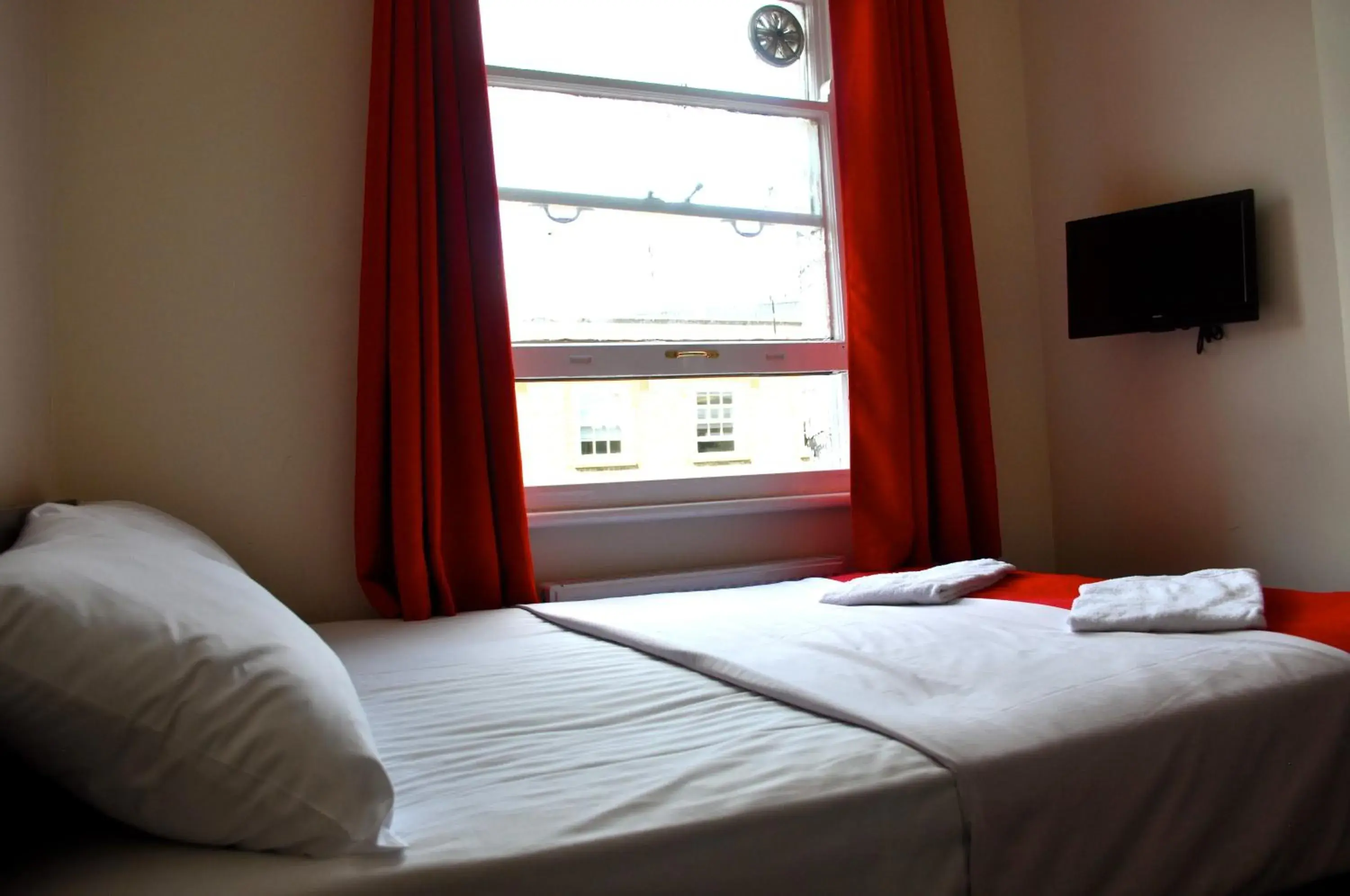 Bed in Goodwood Hotel Bed in Goodwood Hotel