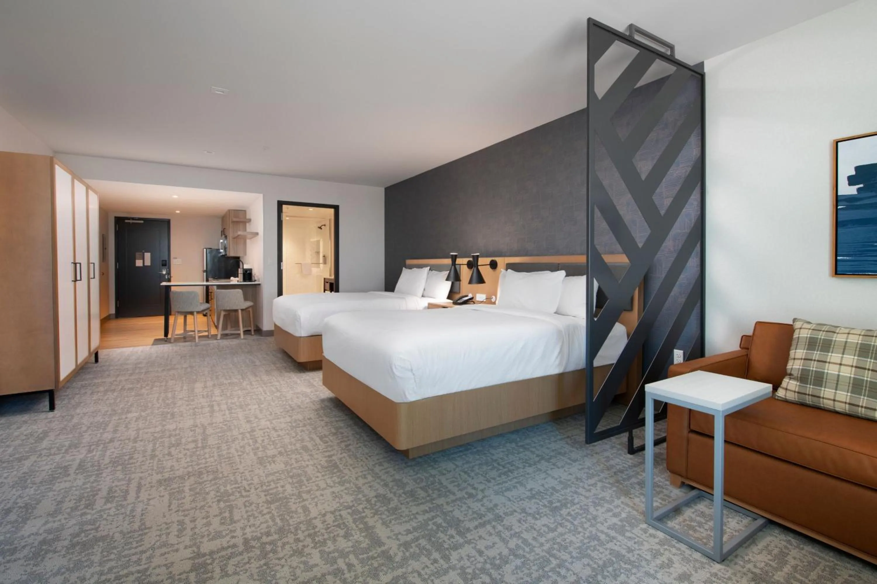 Bedroom, Bed in Residence Inn by Marriott St Louis Clayton