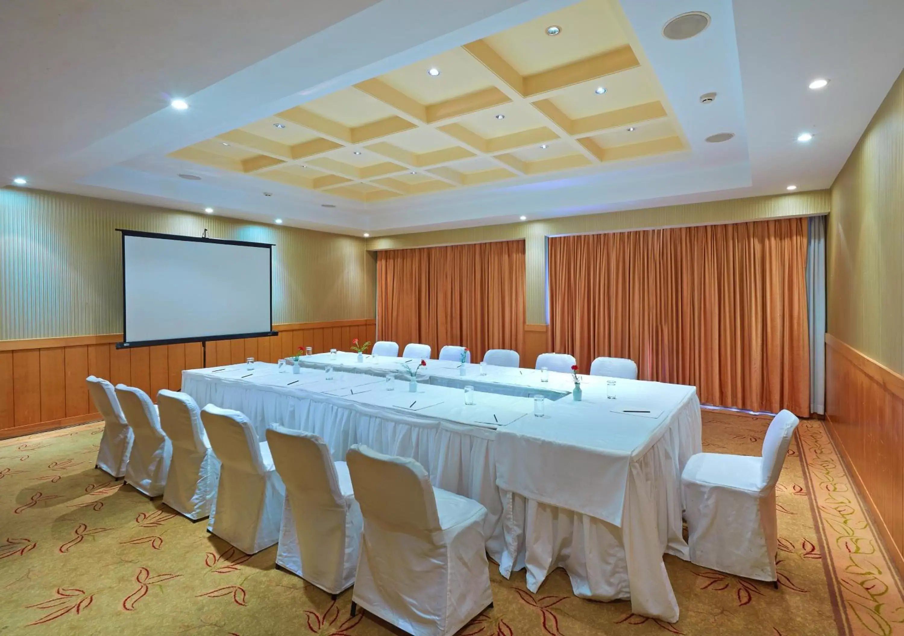 Meeting/conference room in Park Plaza Chennai OMR