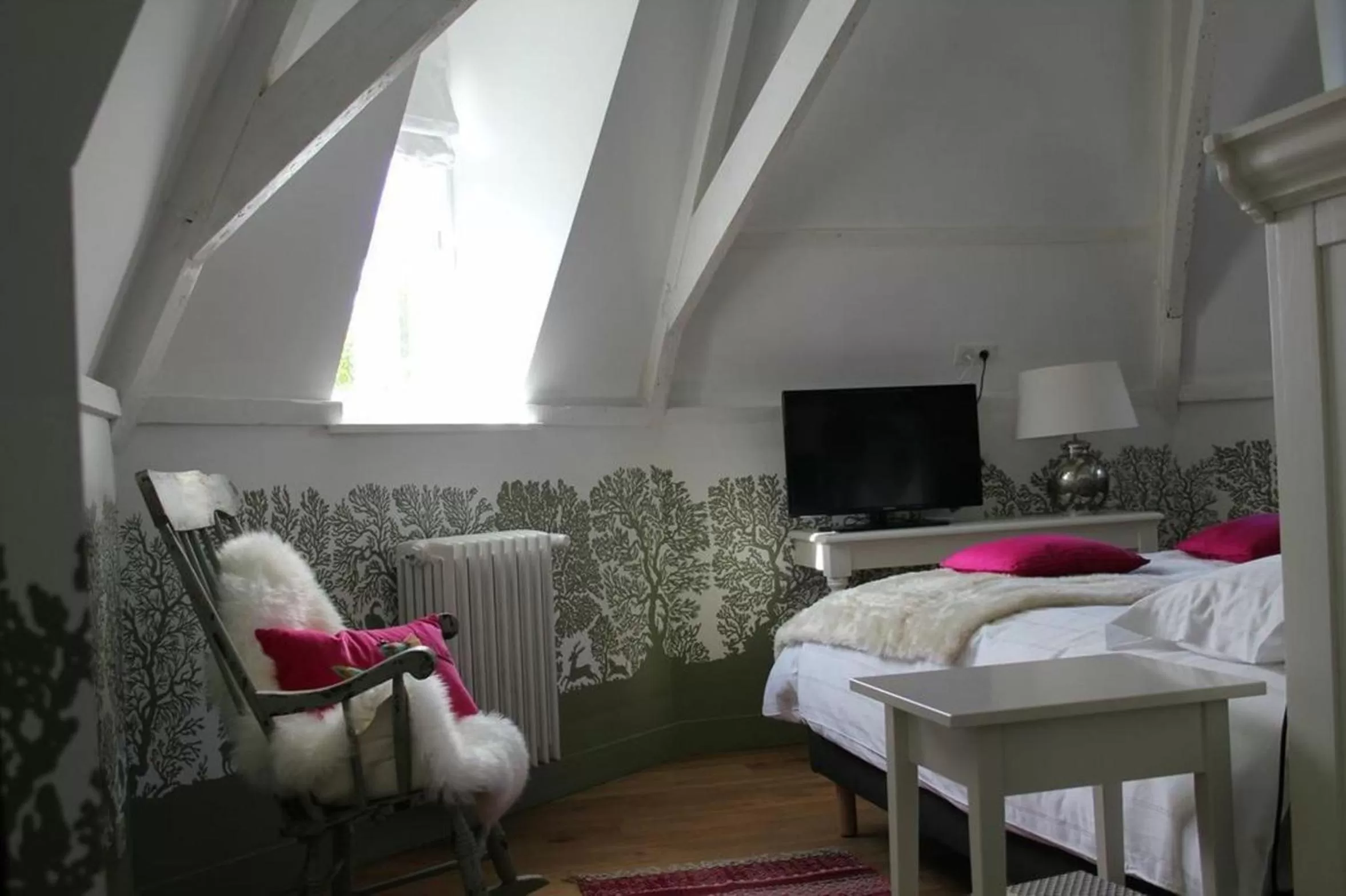 Bedroom, Bed in Villa Adélaïde