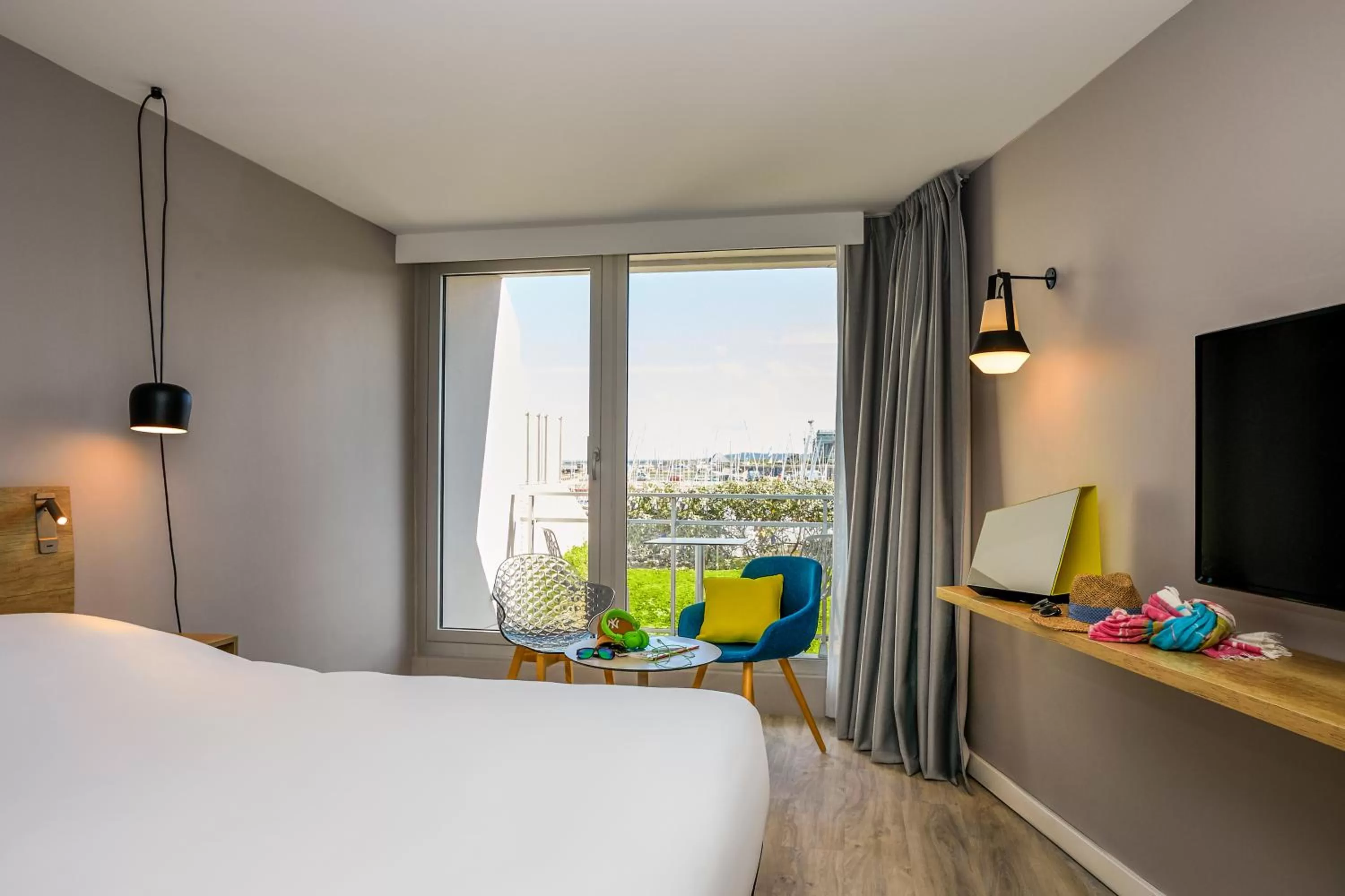 Balcony/Terrace, Bed in ibis Thalassa Le Touquet