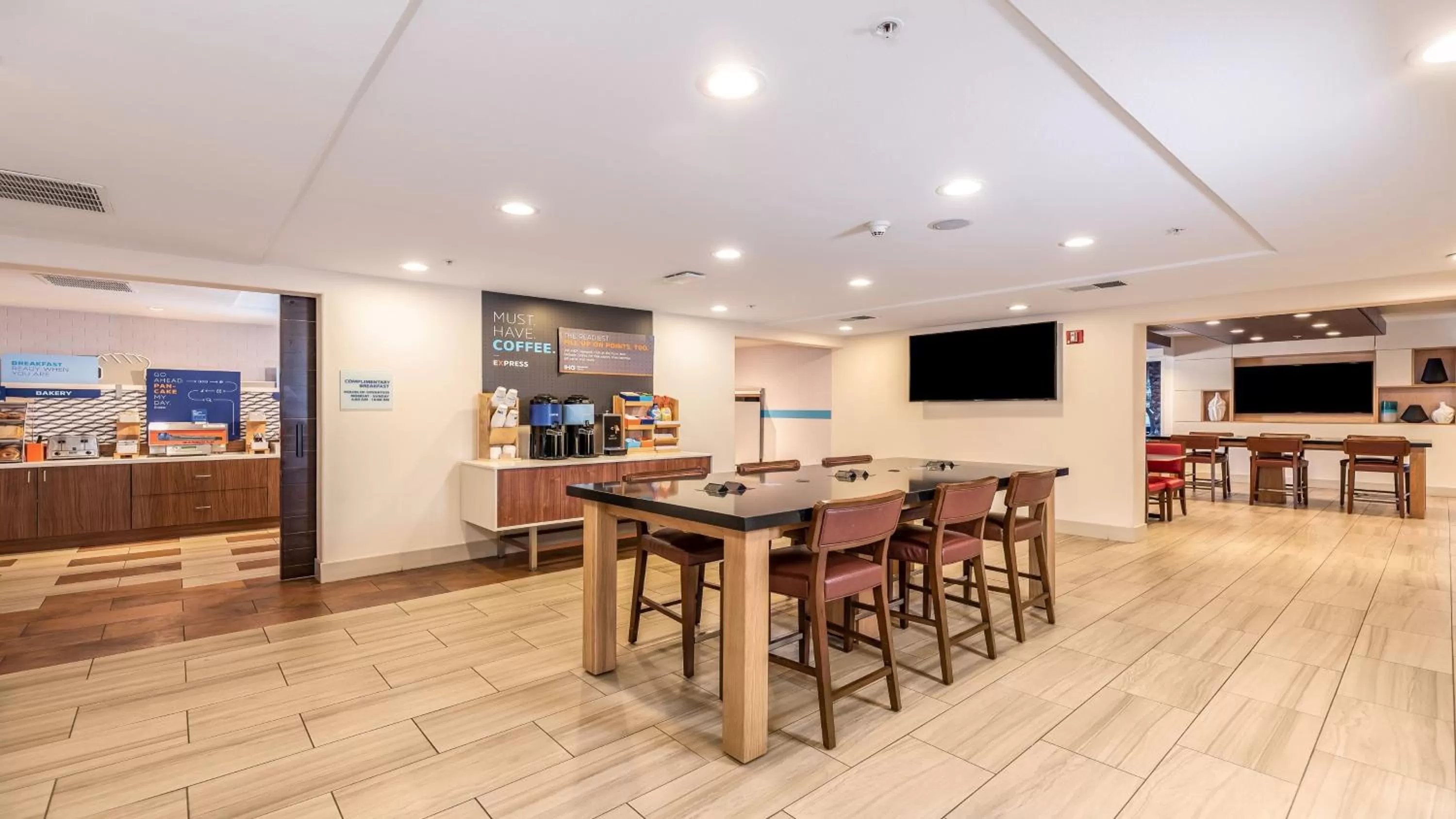 Breakfast in Holiday Inn Express Fremont - Milpitas Central by IHG