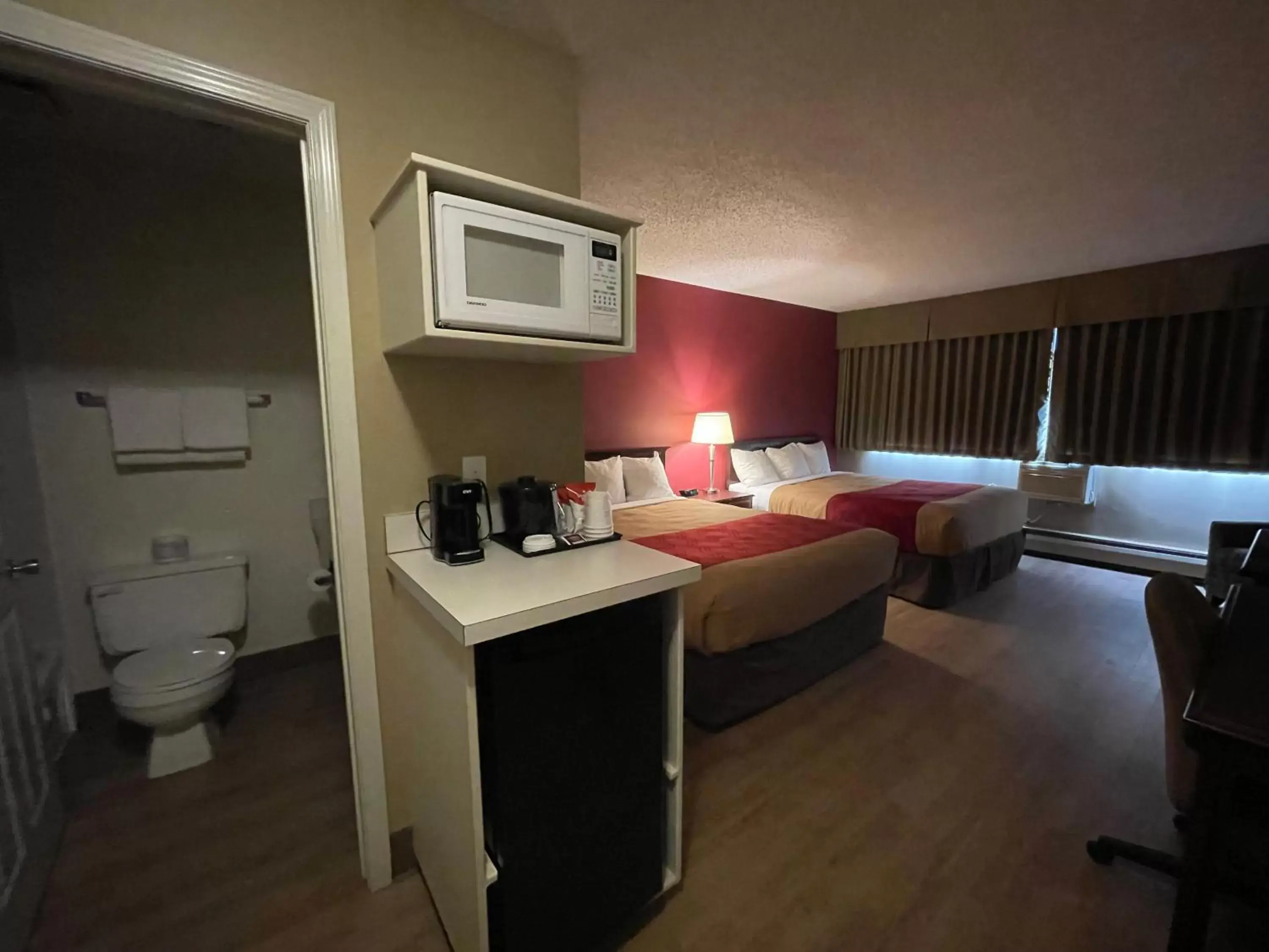 Photo of the whole room in Travelodge by Wyndham Fort St John