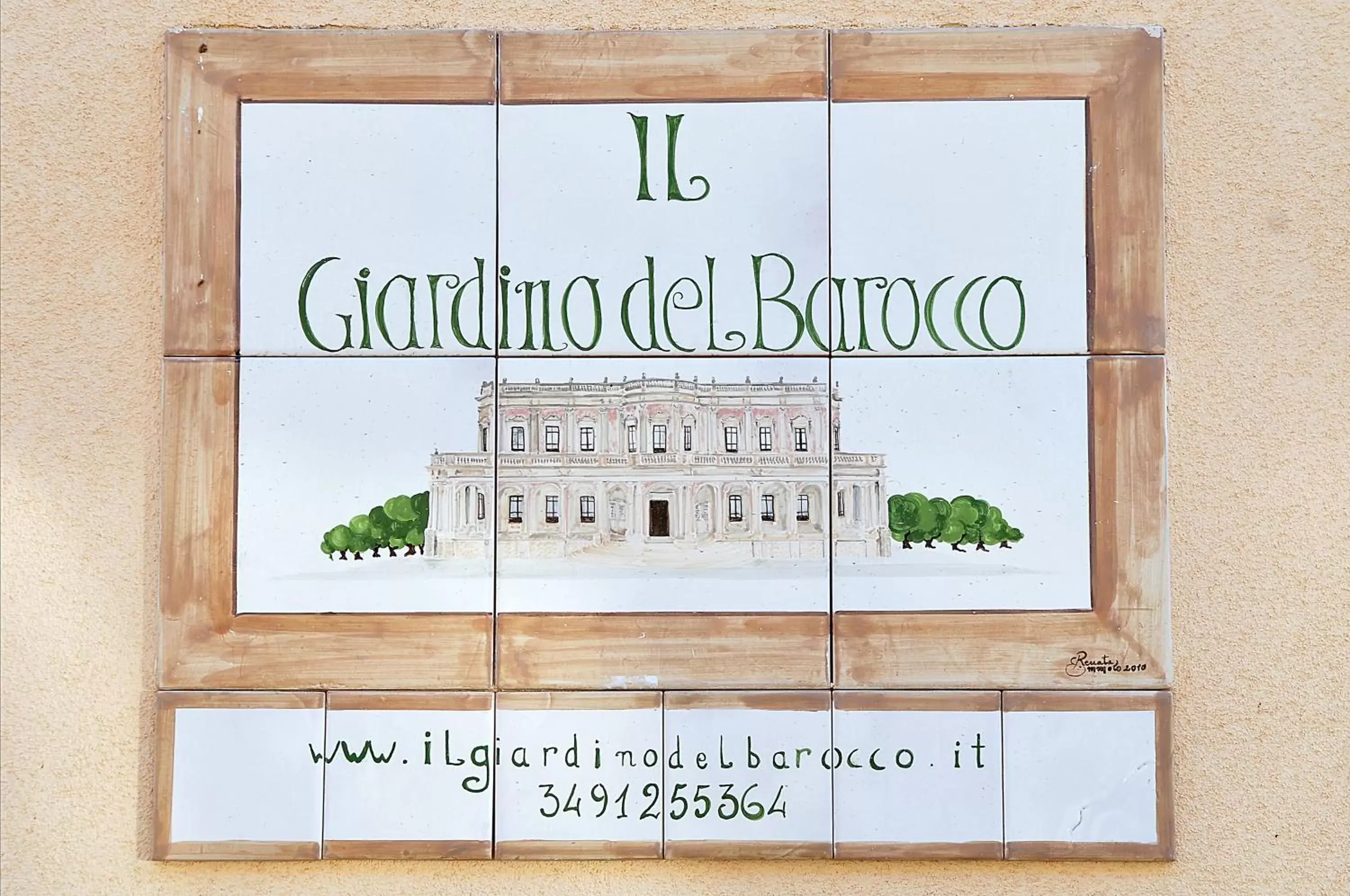 Facade/entrance in Il Giardino Del Barocco