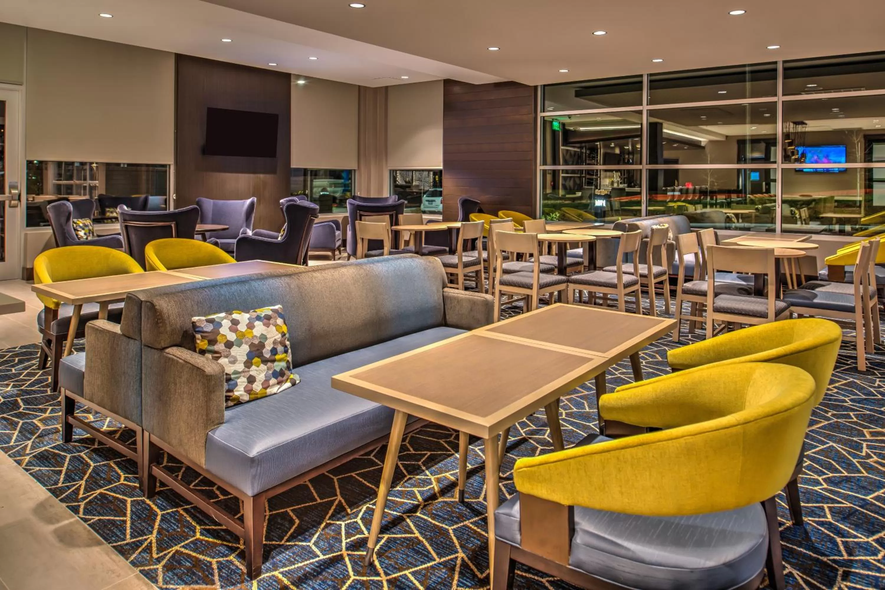 Seating area in Hyatt House Raleigh/Rdu/Brier Creek