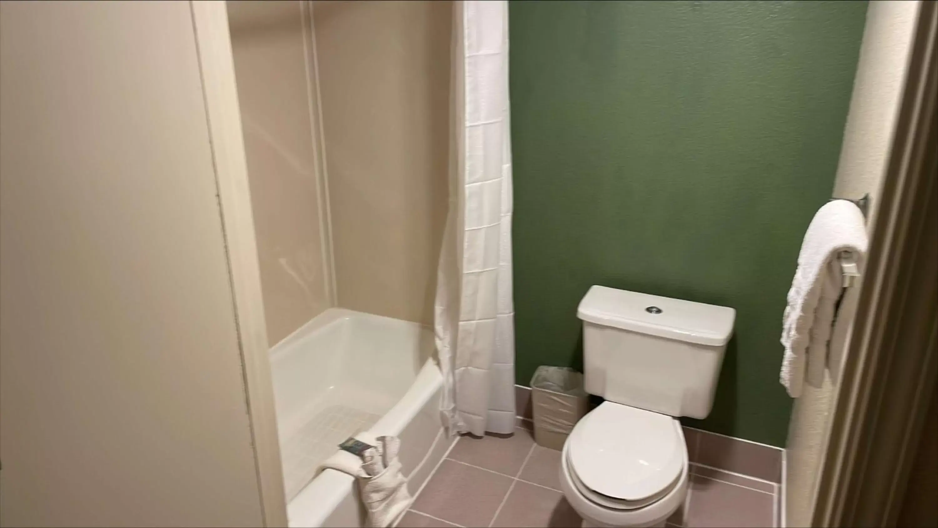Bathroom in SureStayPlus Hotel by Best Western San Jose Central City