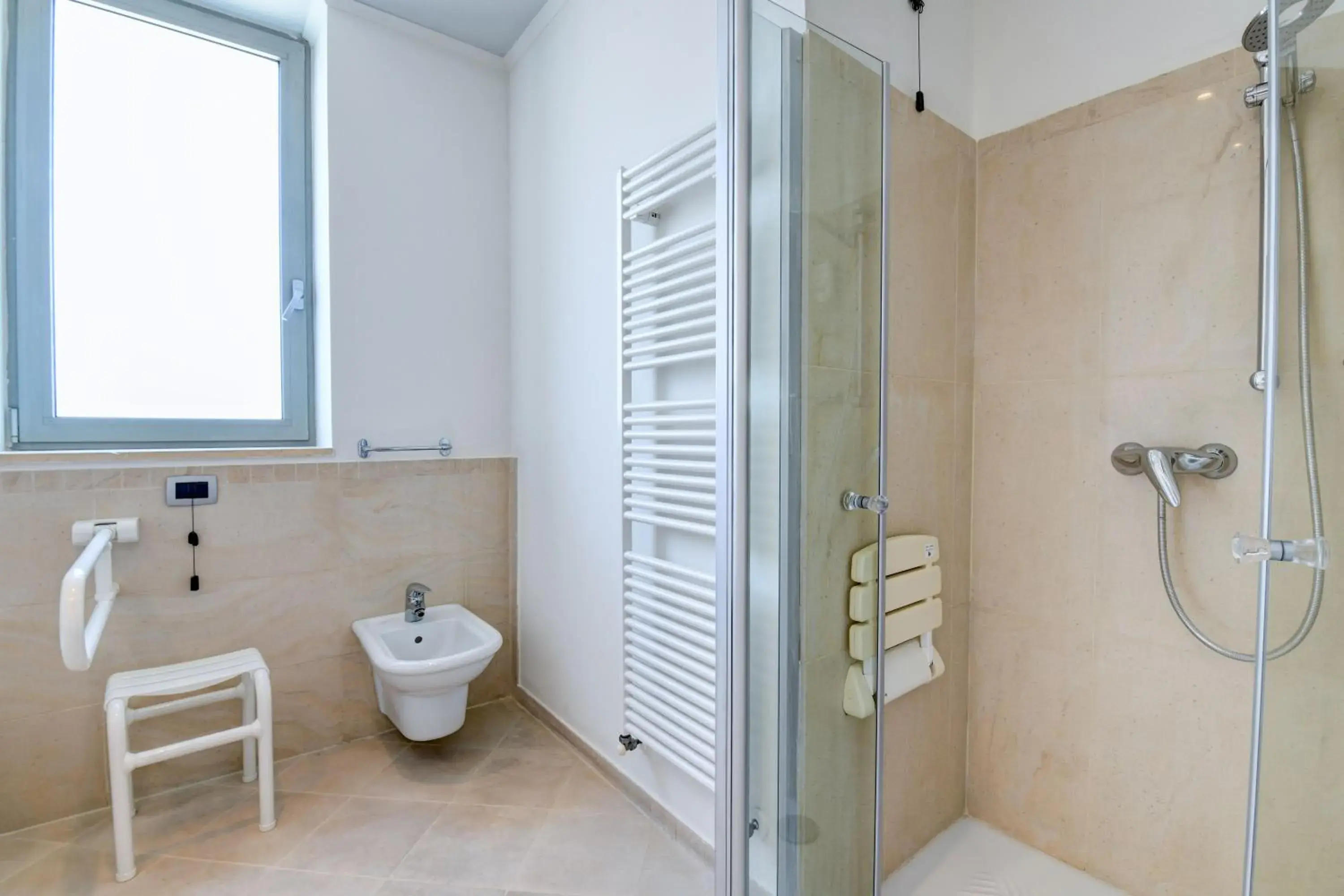 Shower, Bathroom in Hotel Rivus