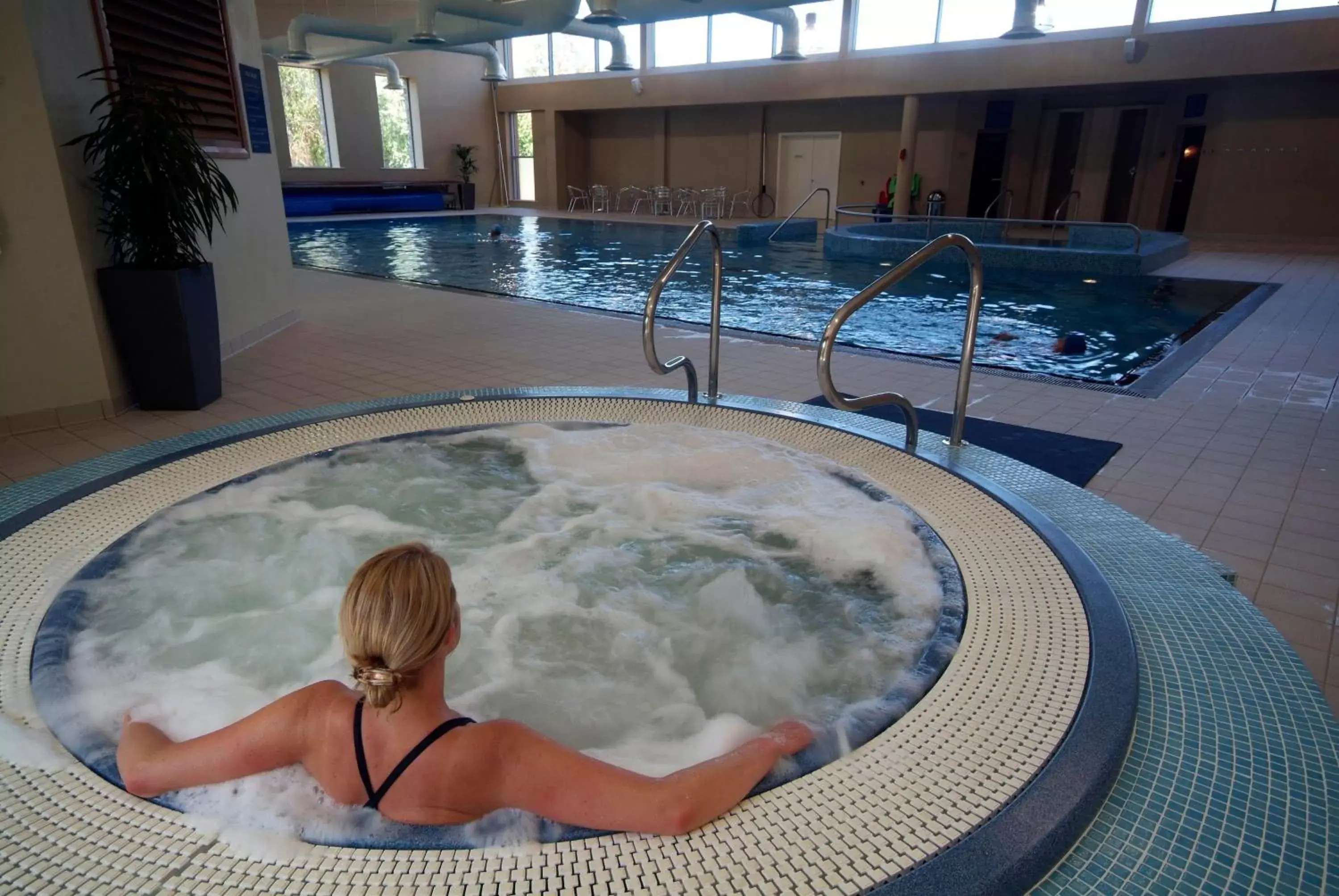Guests, Swimming Pool in The Kenmare Bay Hotel & Leisure Resort