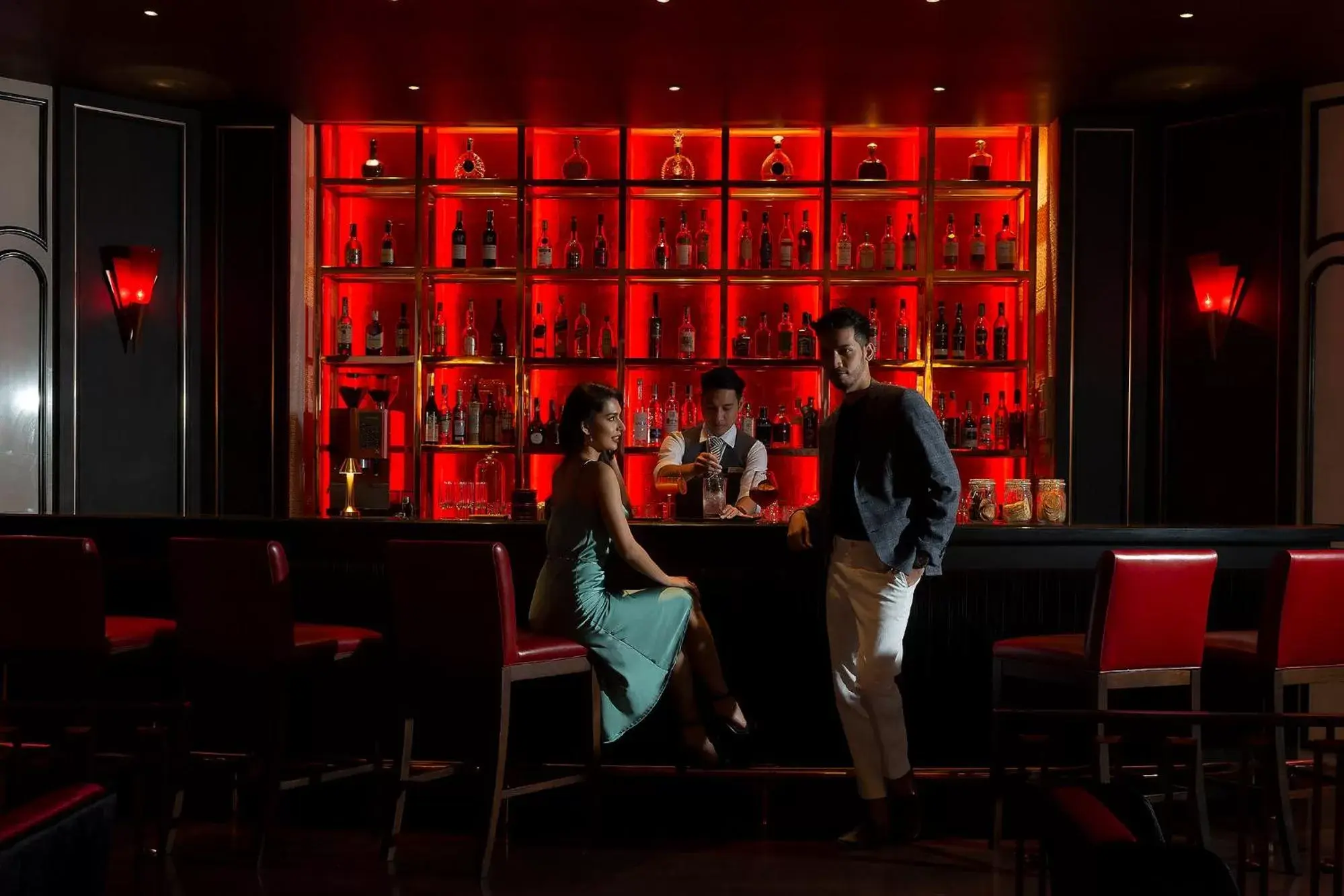 Lounge or bar in The Landmark Bangkok - SHA Extra Plus