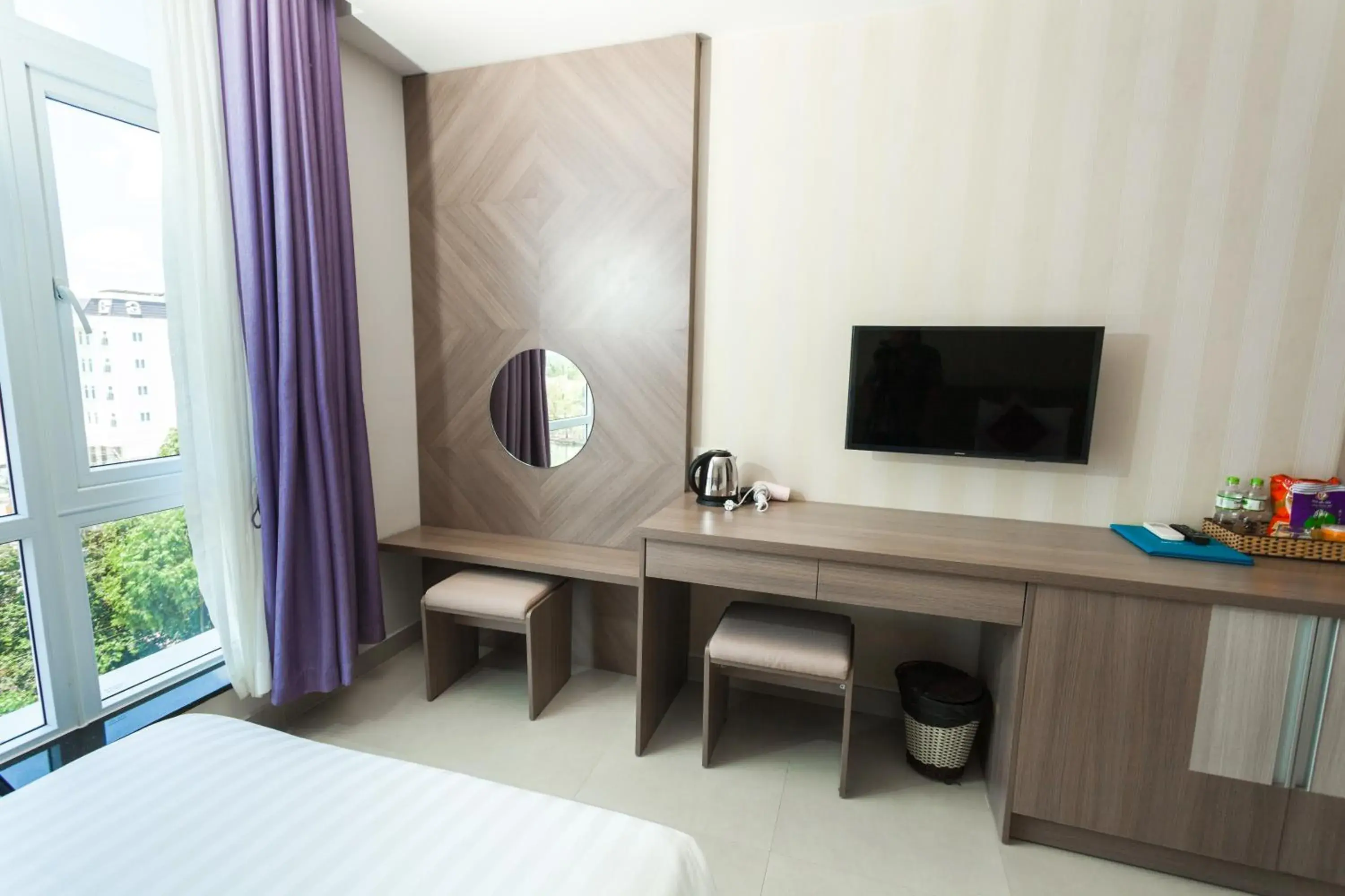 Photo of the whole room, TV/Entertainment Center in Blue Sky Phu Quoc Hotel