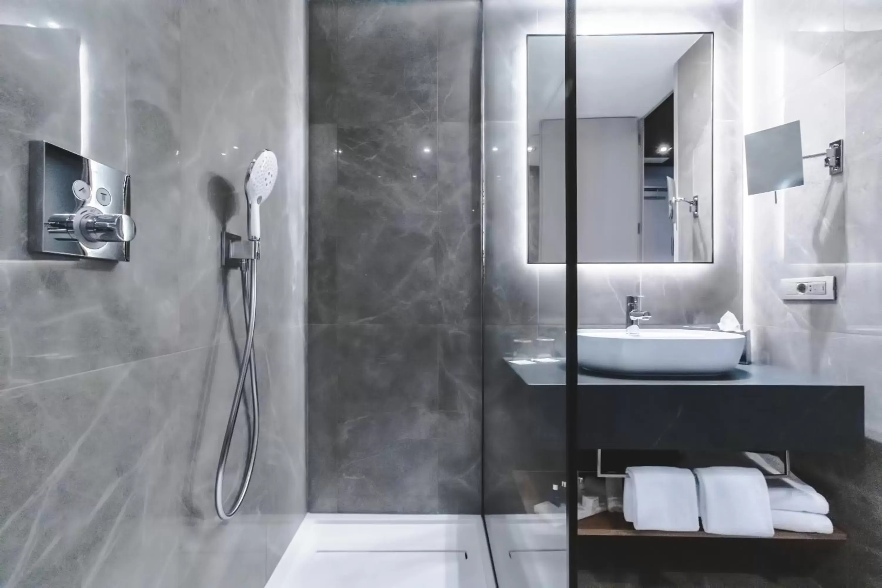 Shower, Bathroom in Radisson Blu Hotel, Madrid Prado