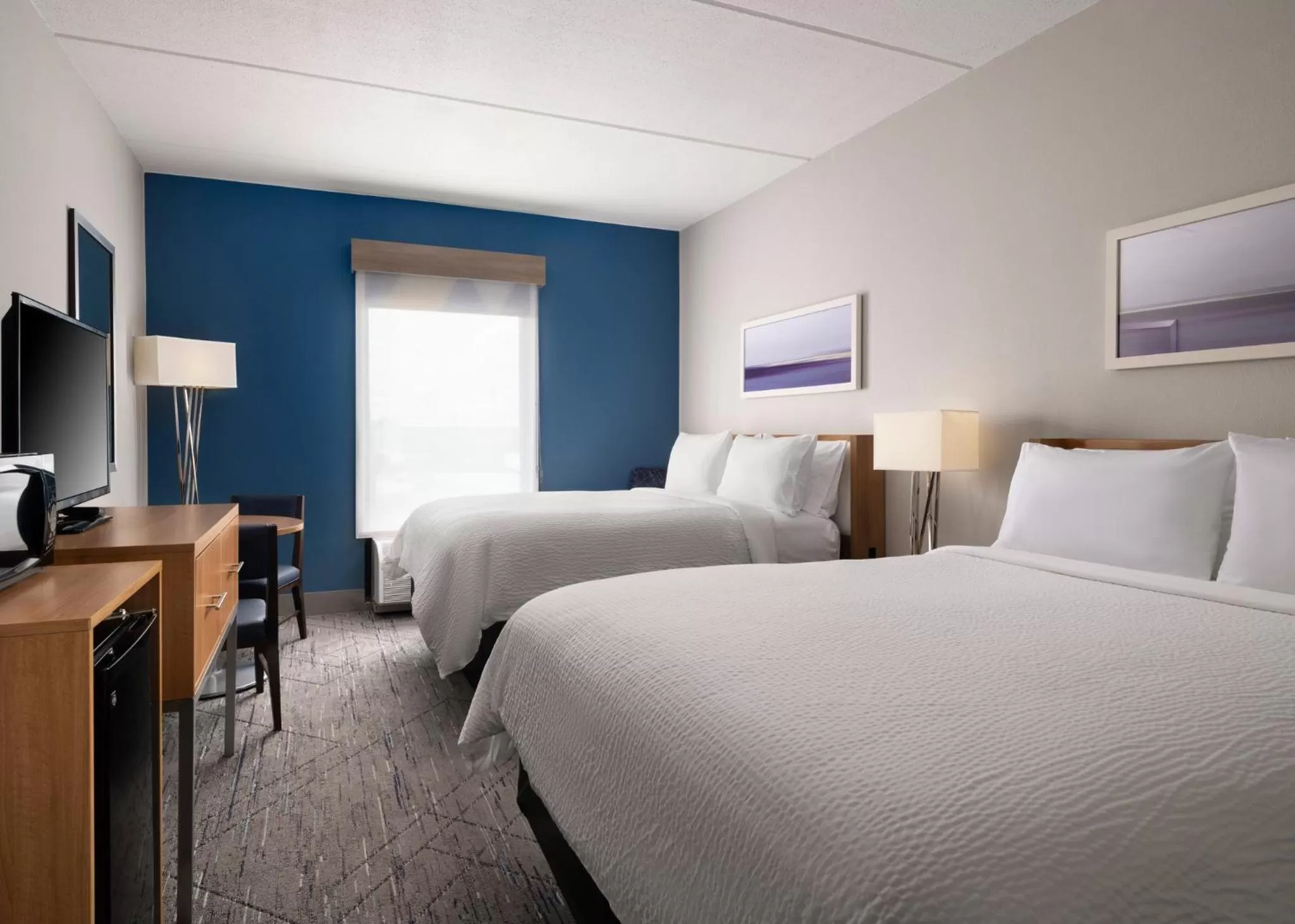 Double Room with Two Double Beds- Mobility Access Tran Shower/Non-Smoking in Holiday Inn Express and Suites New Orleans Airport, an IHG Hotel