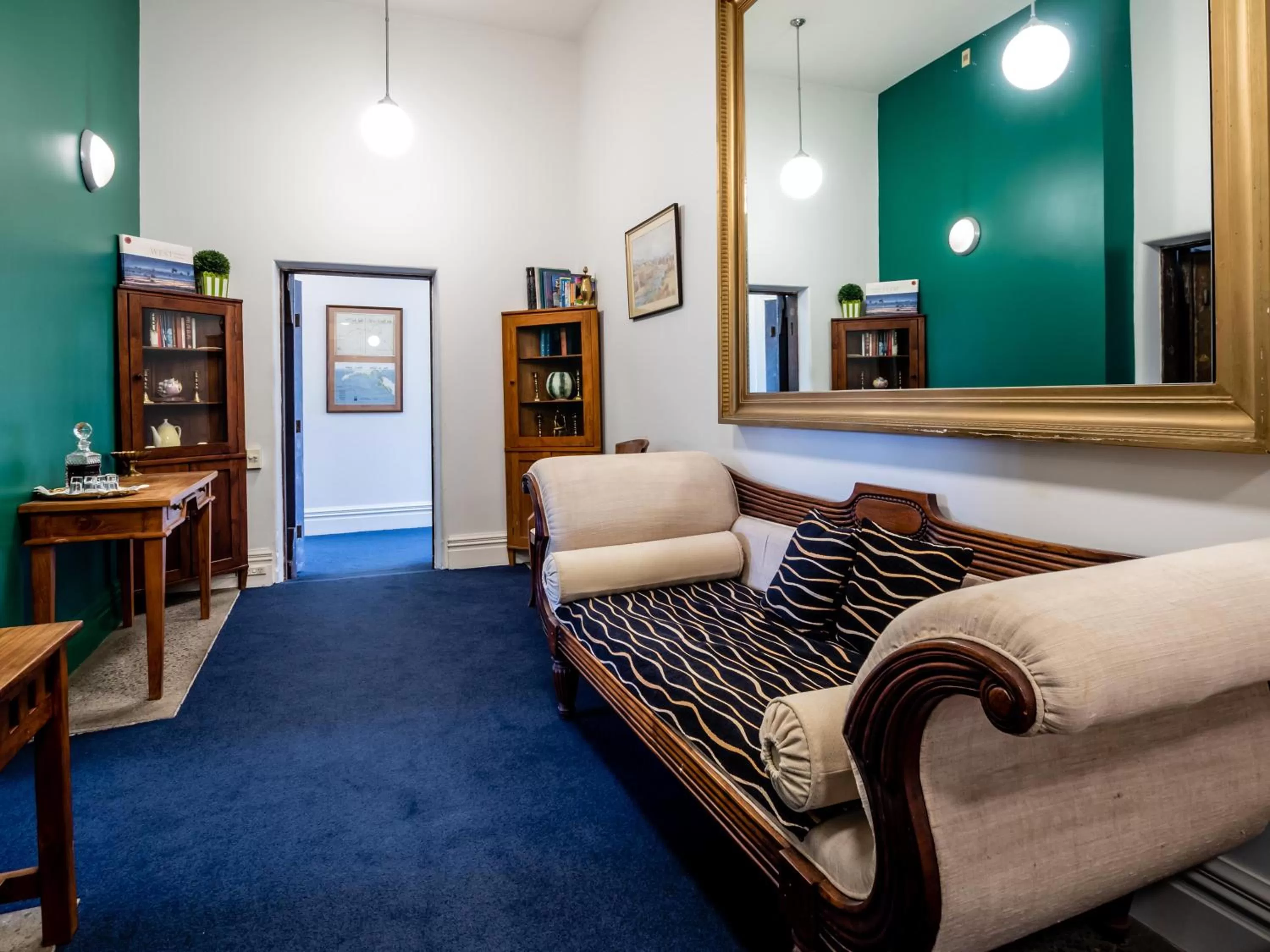 Property building in Hotel D'urville Blenheim