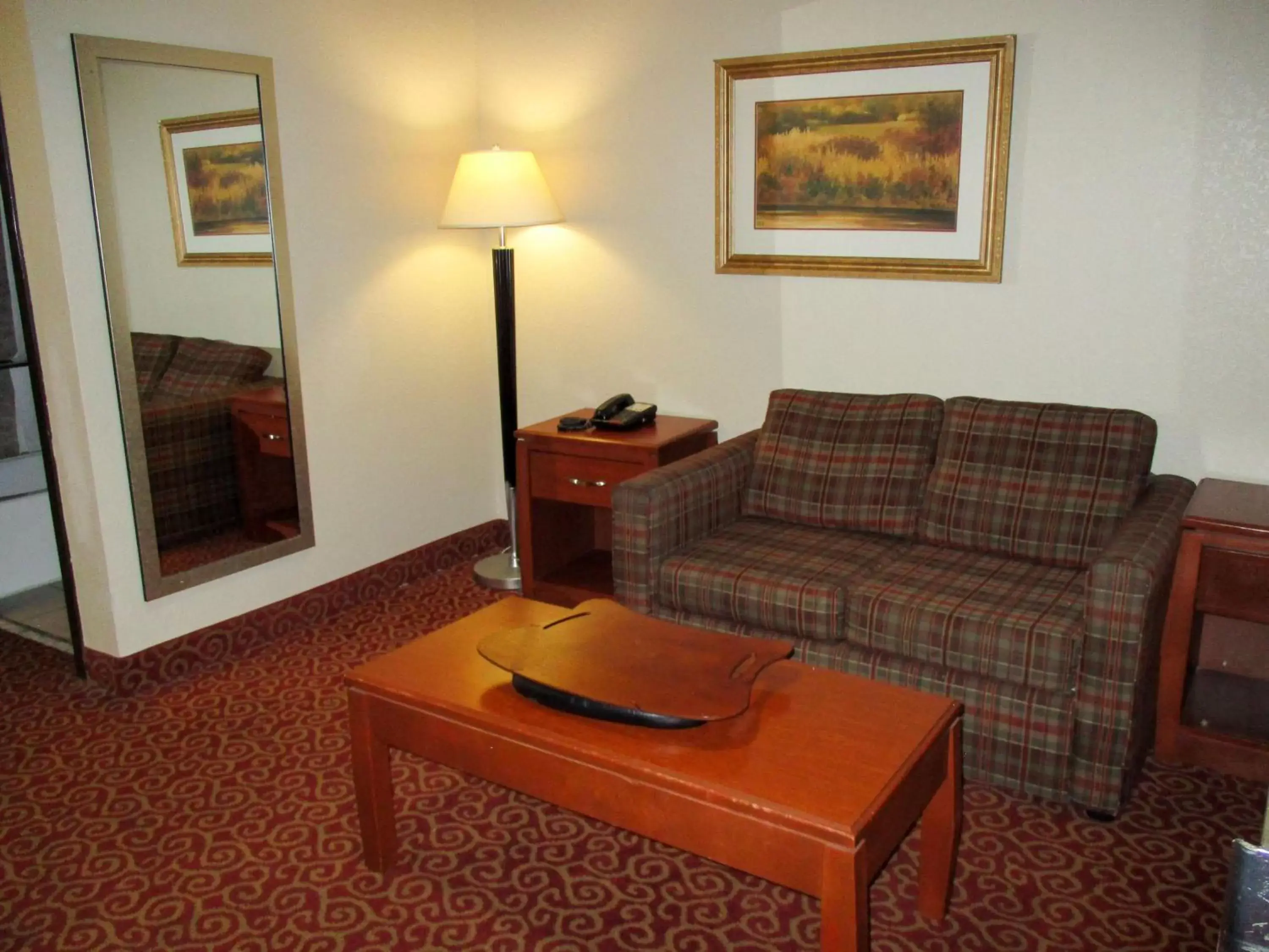 Photo of the whole room, Seating Area in Motel 6-Brenham, TX