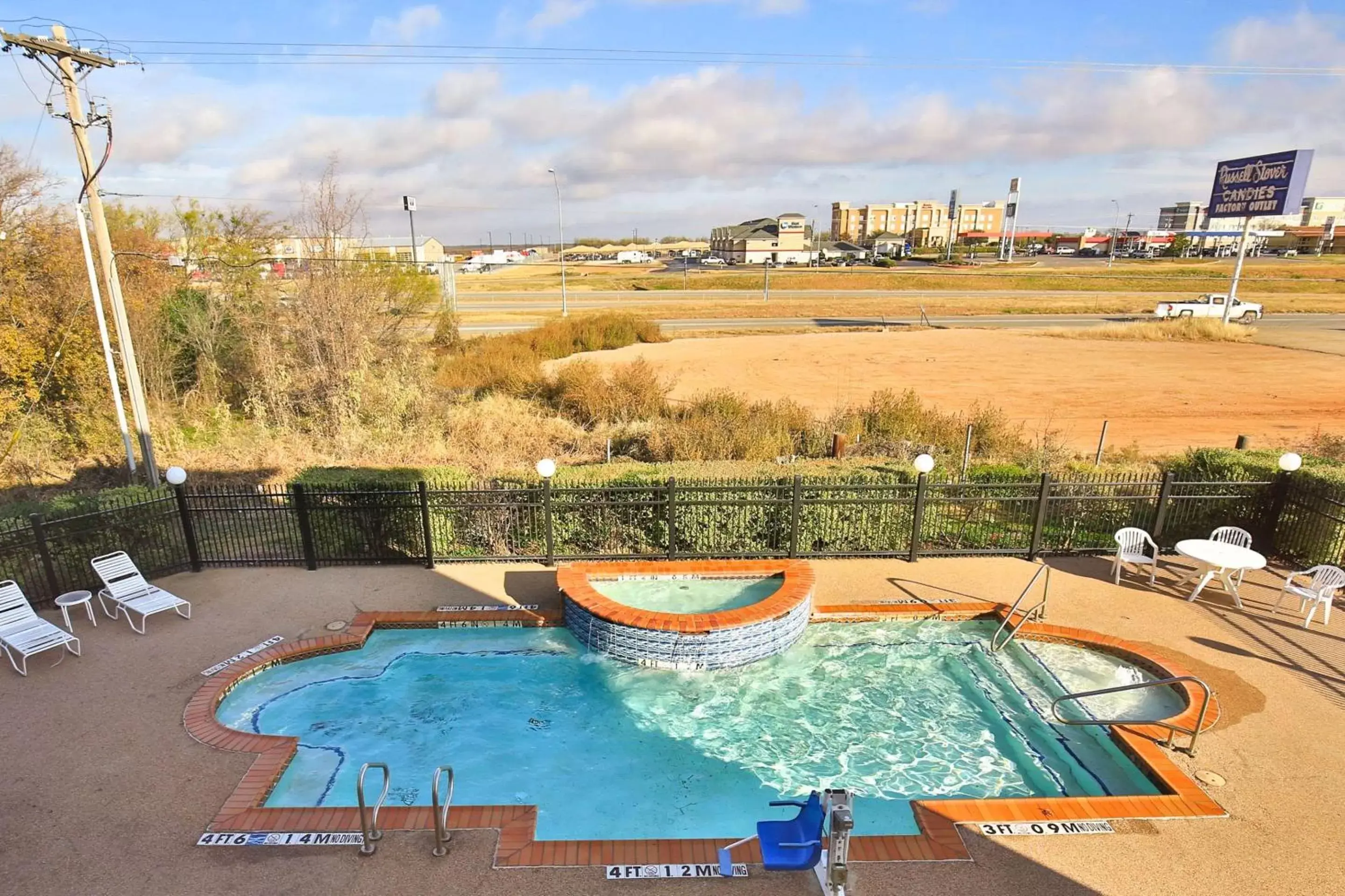 On site, Pool View in Sleep Inn & Suites University