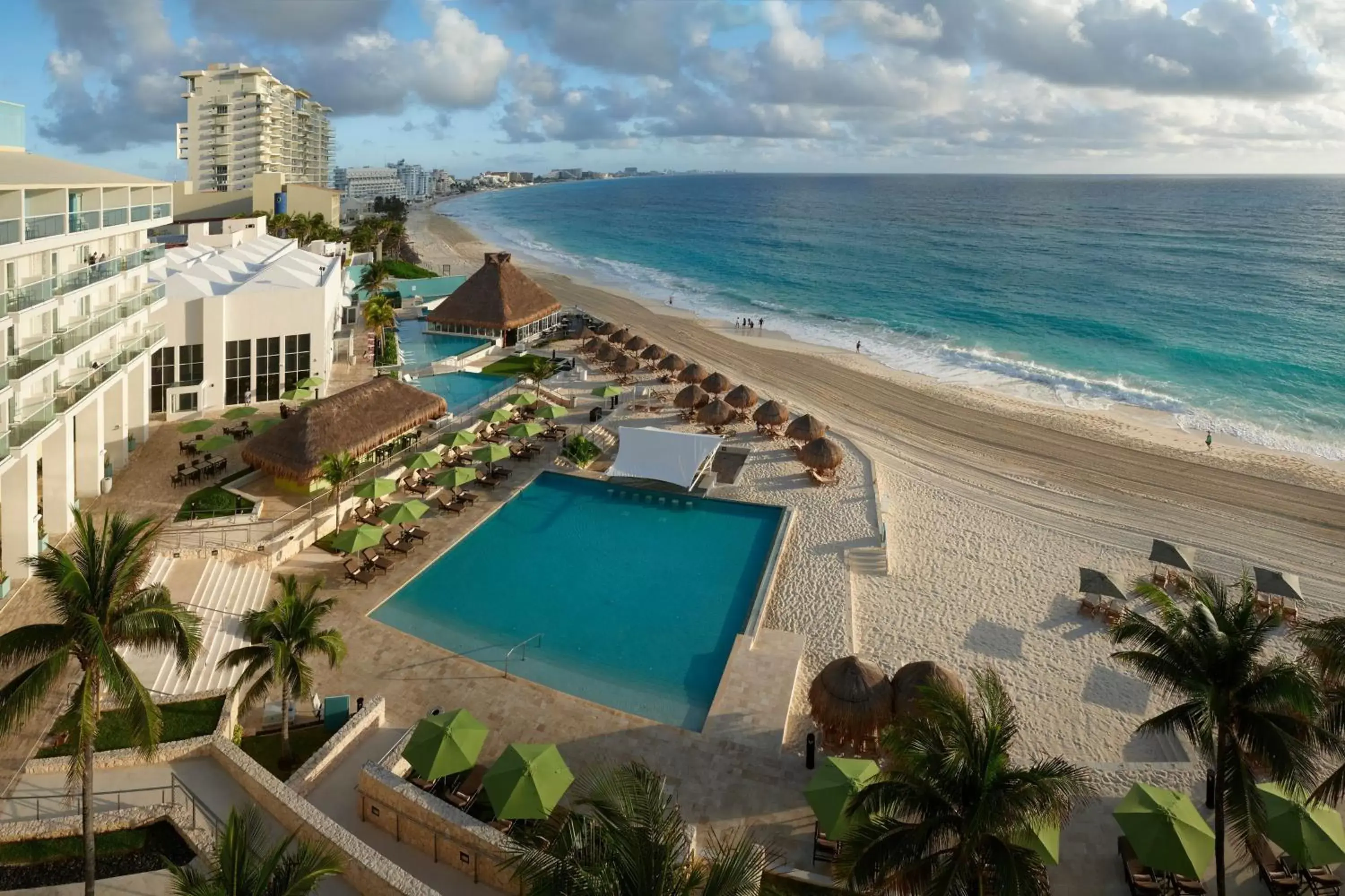 Swimming pool, Pool View in The Westin Resort & Spa Cancun