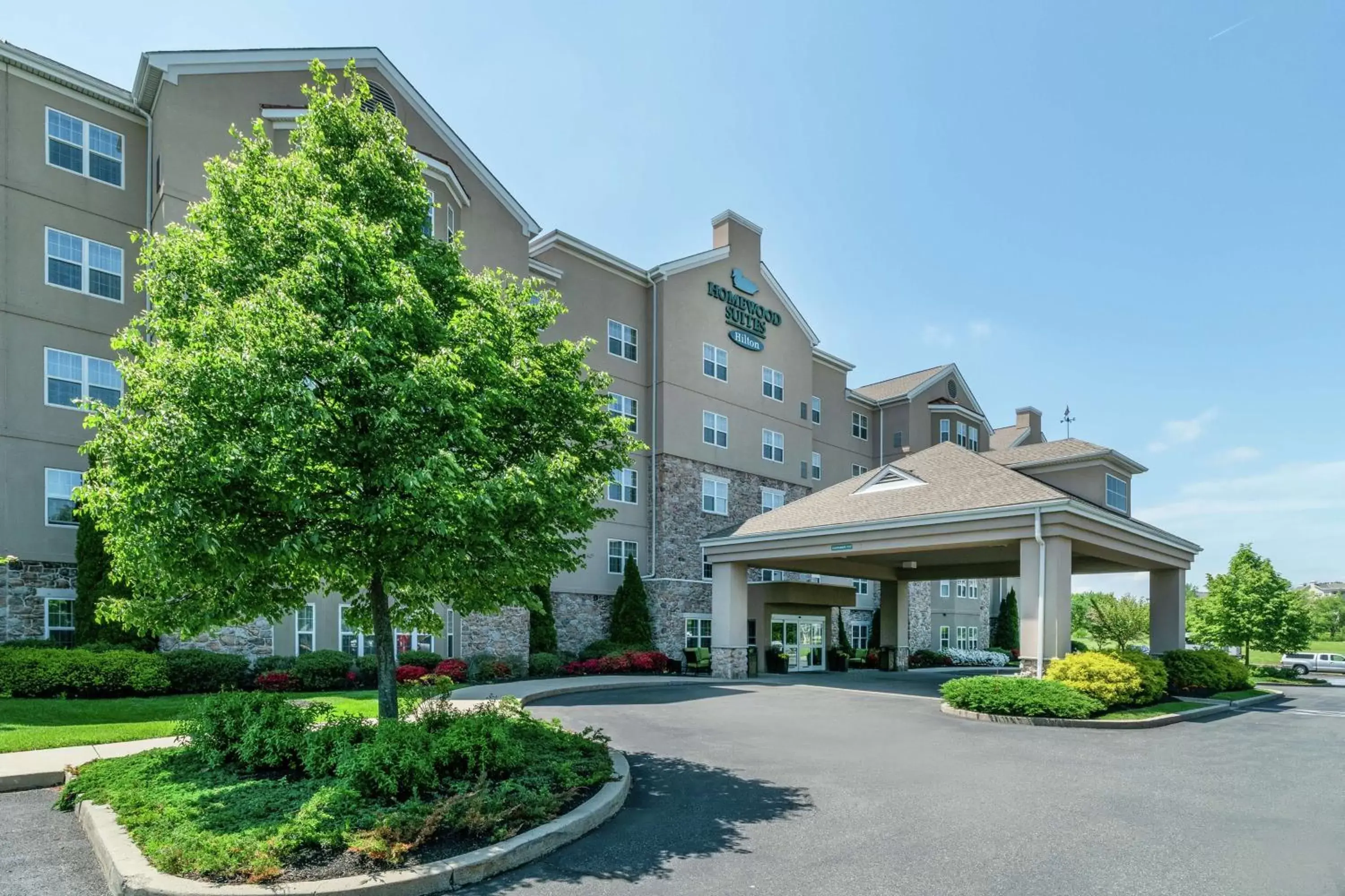 Property building in Homewood Suites by Hilton Philadelphia-Valley Forge Property building in Homewood Suites by Hilton Philadelphia-Valley Forge