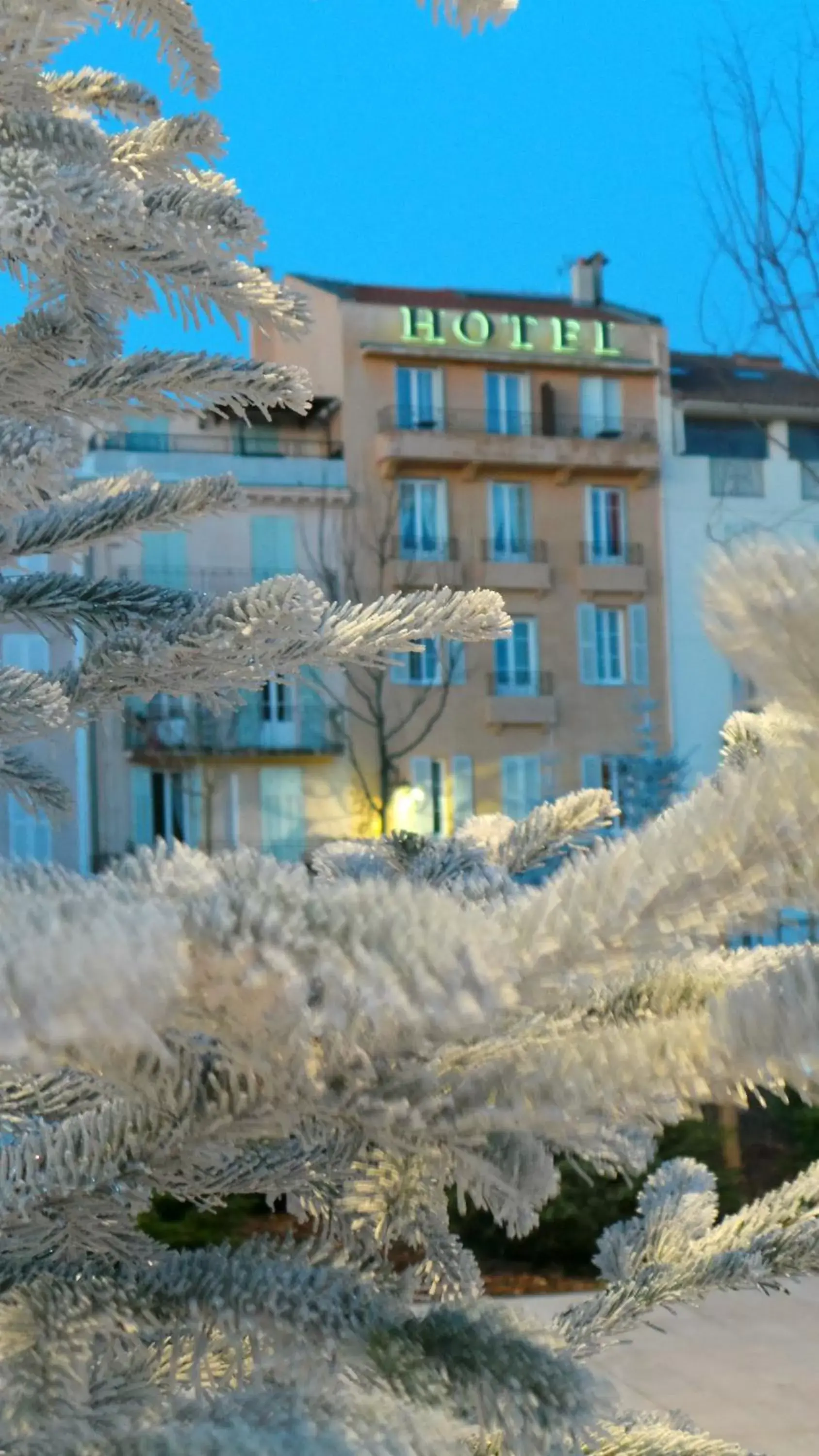 Facade/entrance, Property Building in Hotel Relais Du Postillon