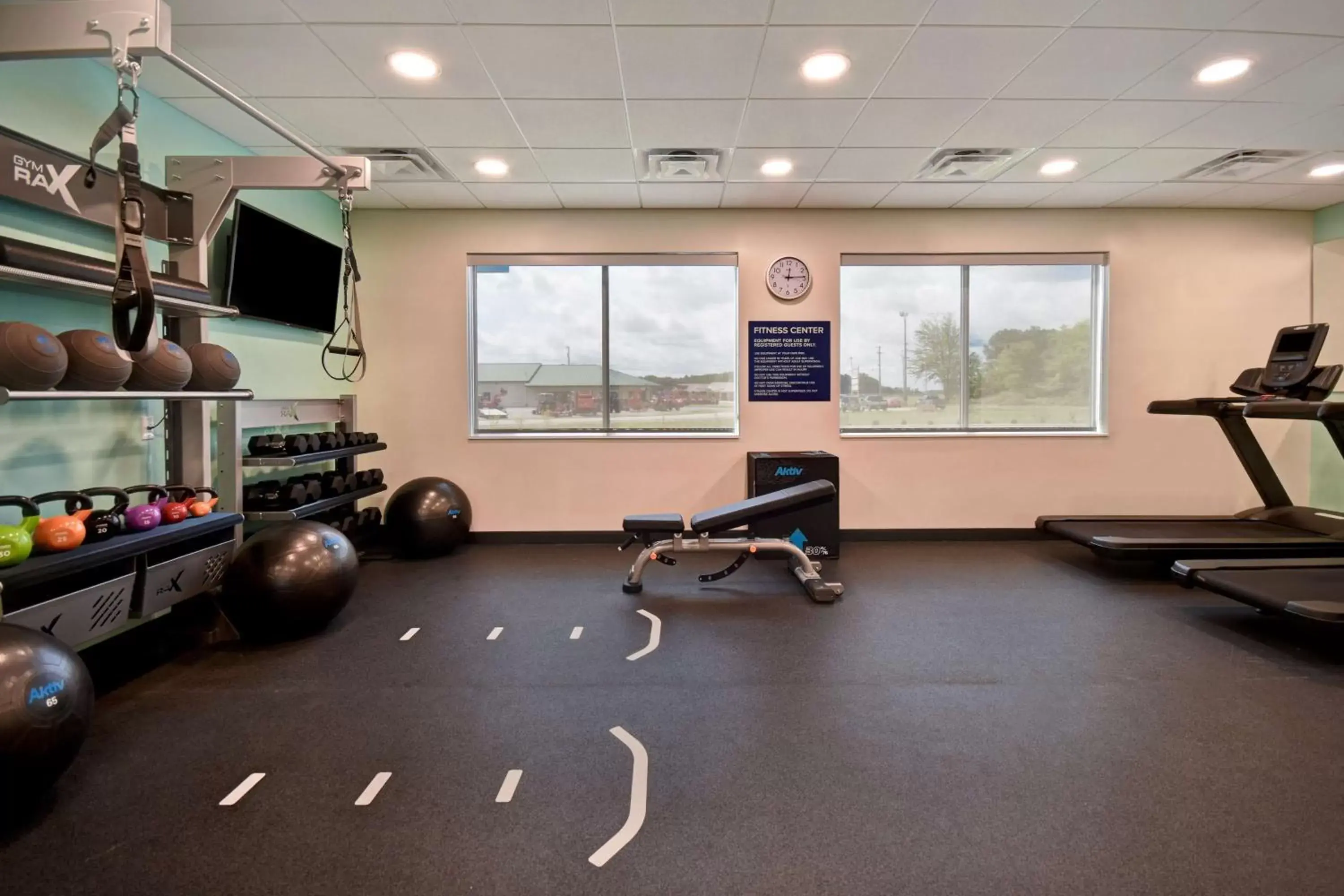 Fitness centre/facilities, Fitness Center/Facilities in Tru By Hilton Auburn, In