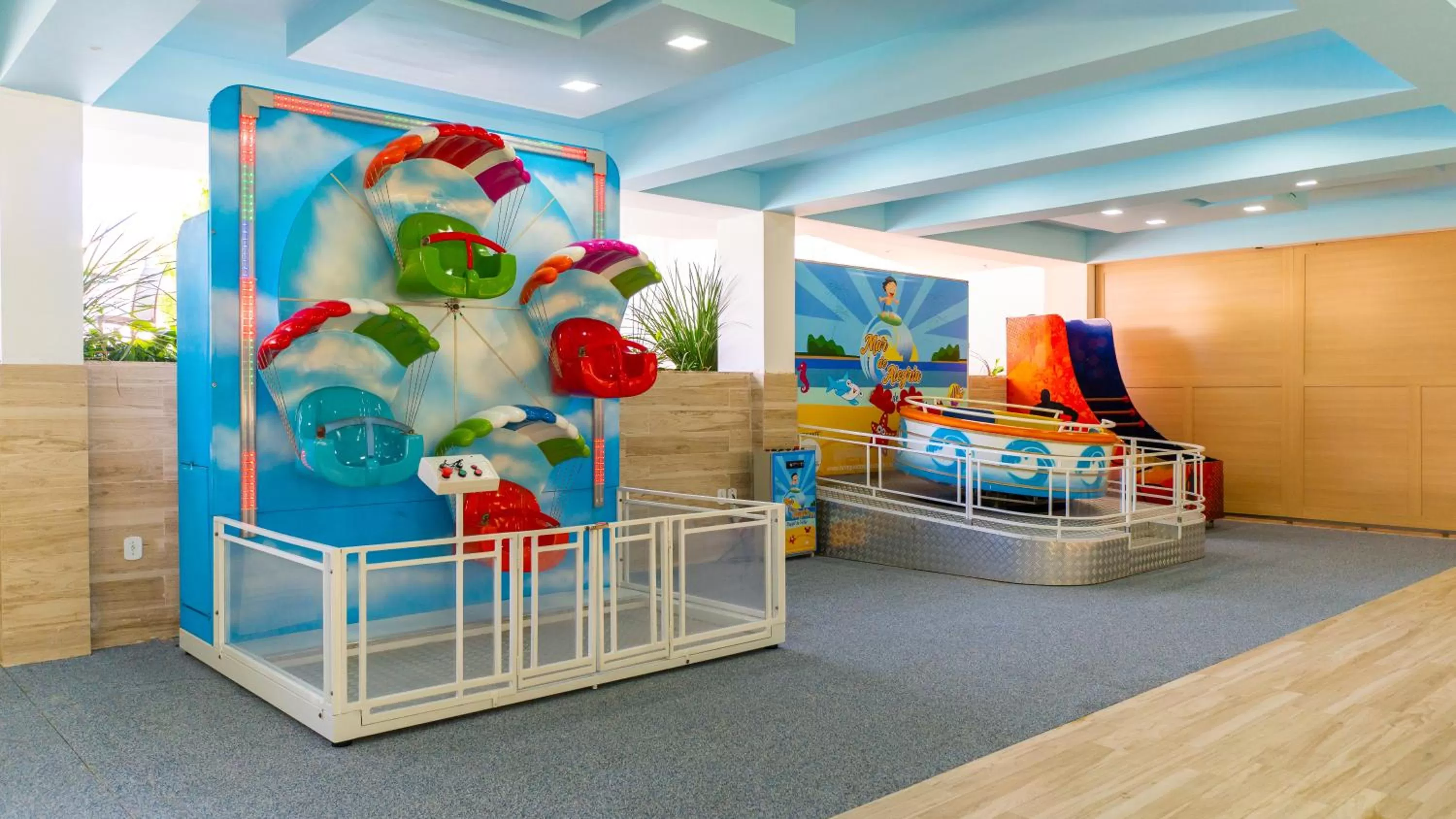 Kids's club in Portal Beach - Rede Soberano