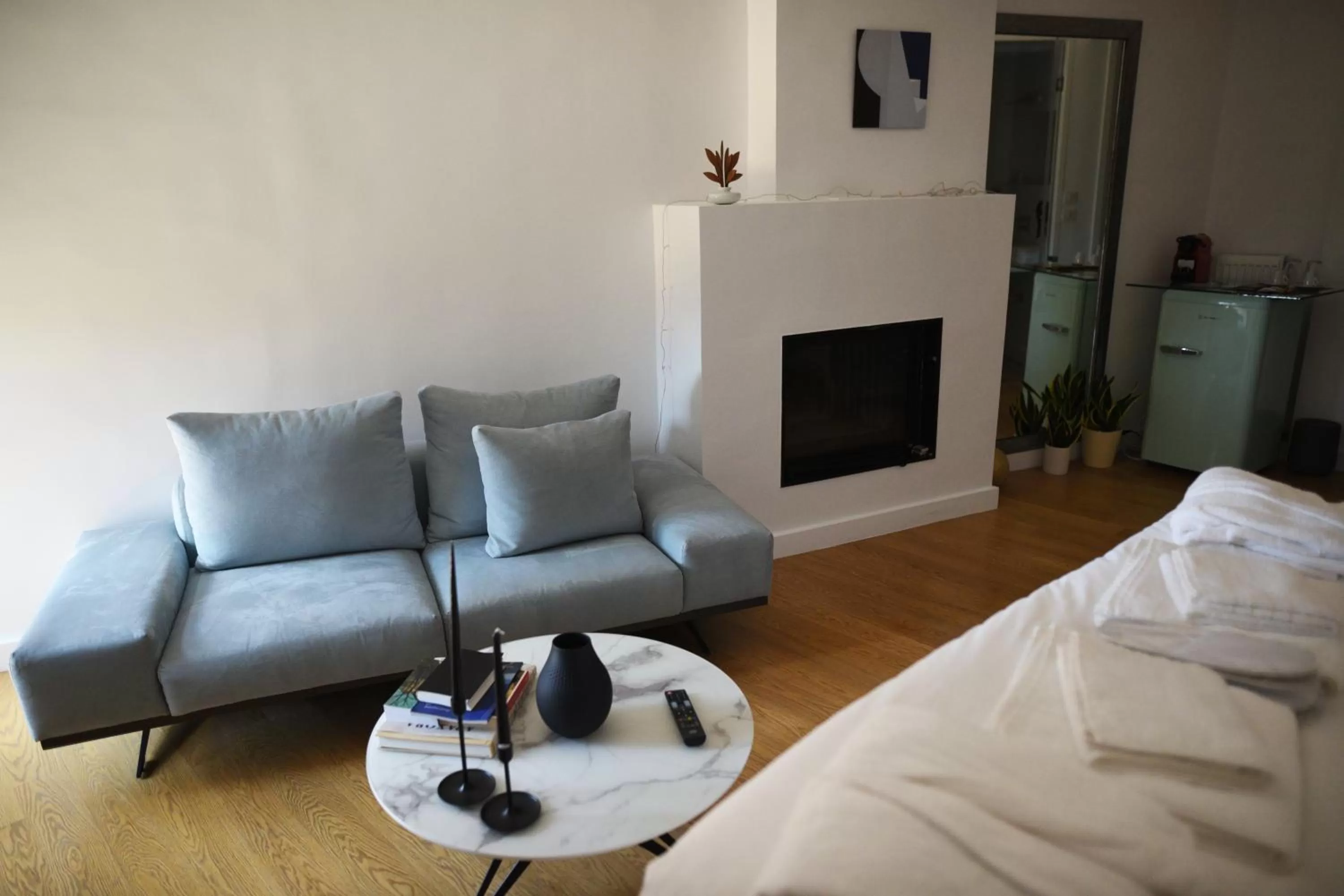 Property building, Seating Area in Clocktower Luxury Suites