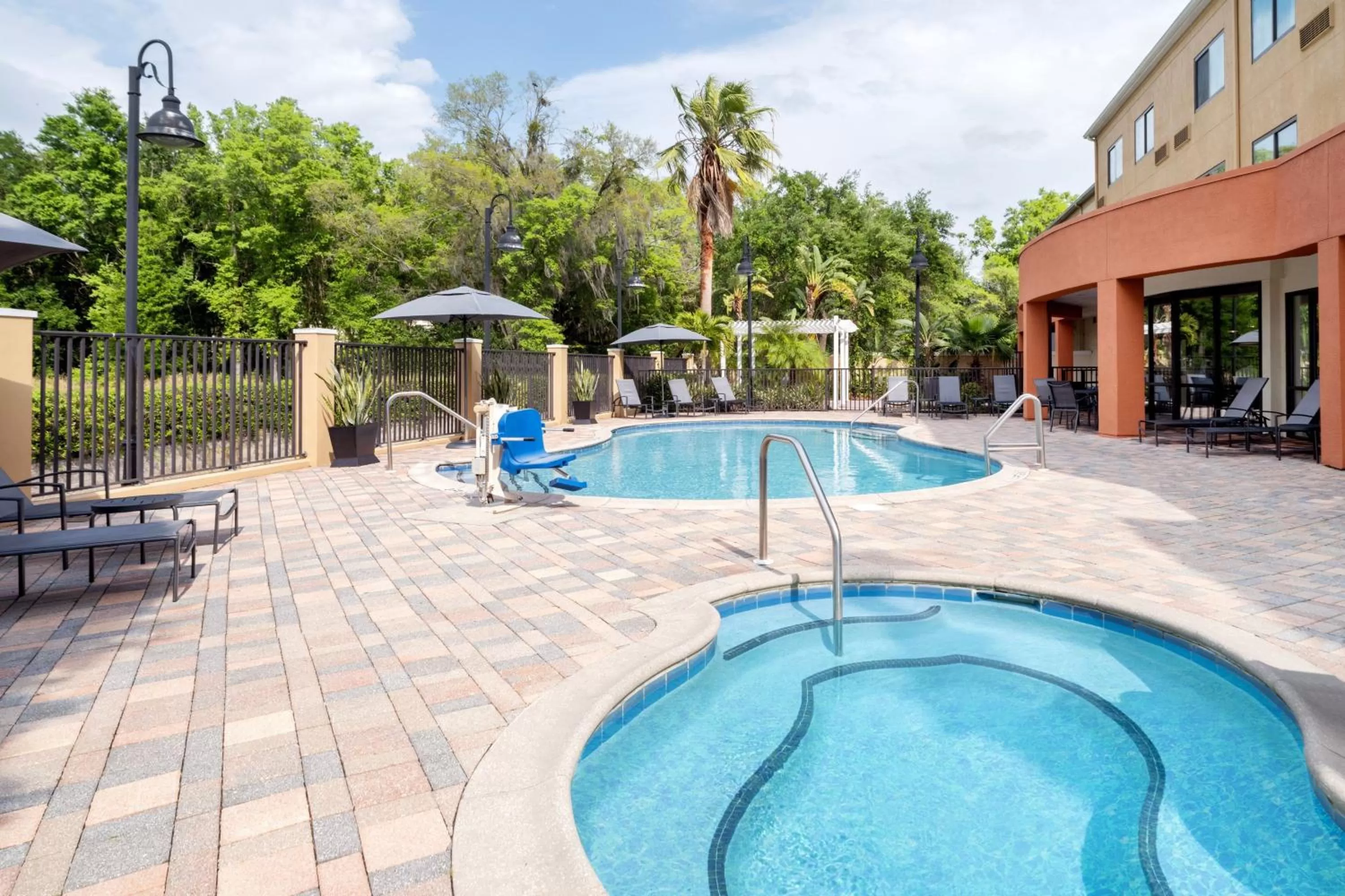 Swimming pool in Fairfield Inn & Suites Orlando Ocoee