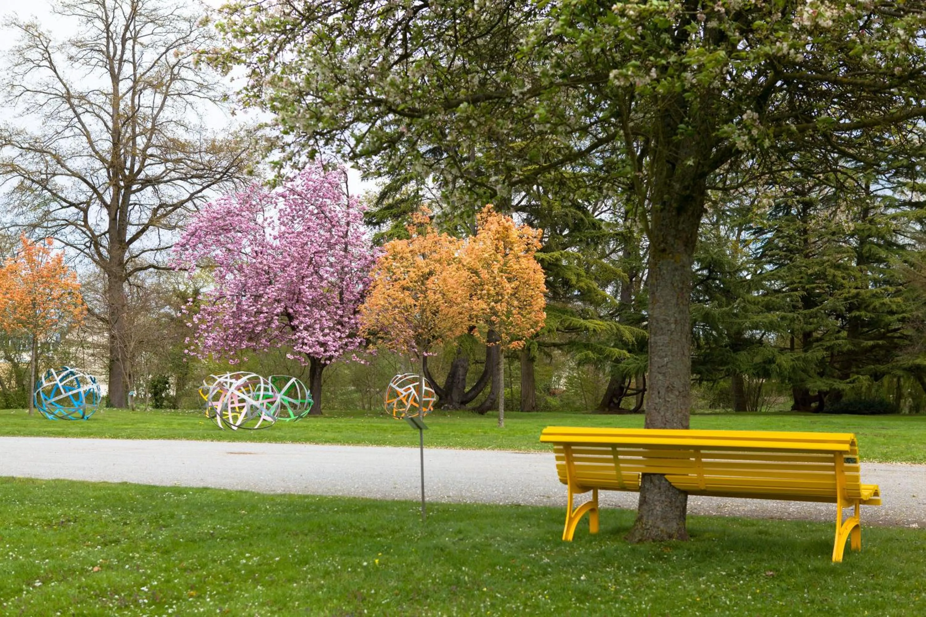 Garden in Hôtel Restaurant Ar Milin-Logis hôtels