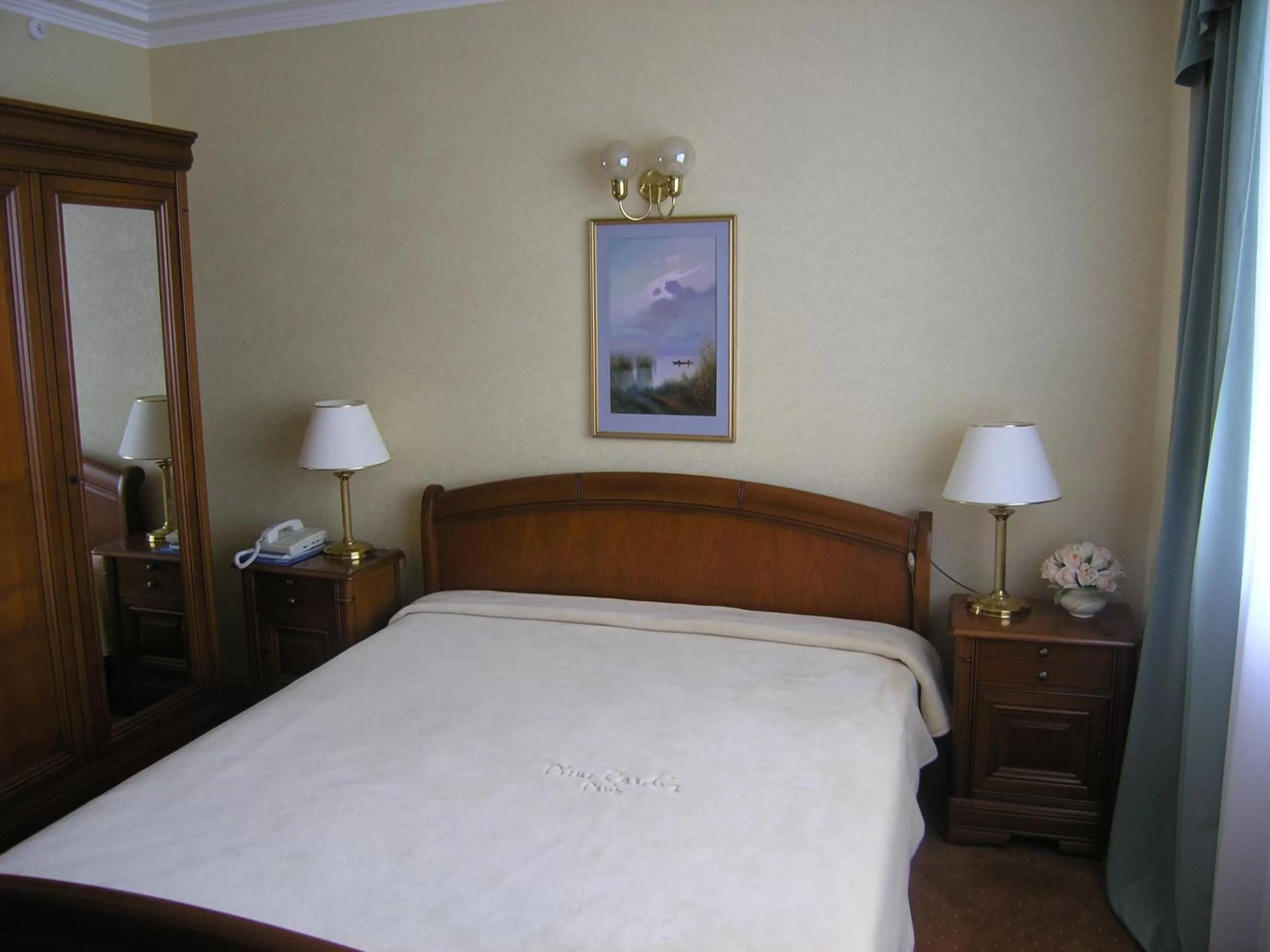 Bed in Dnipro Hotel