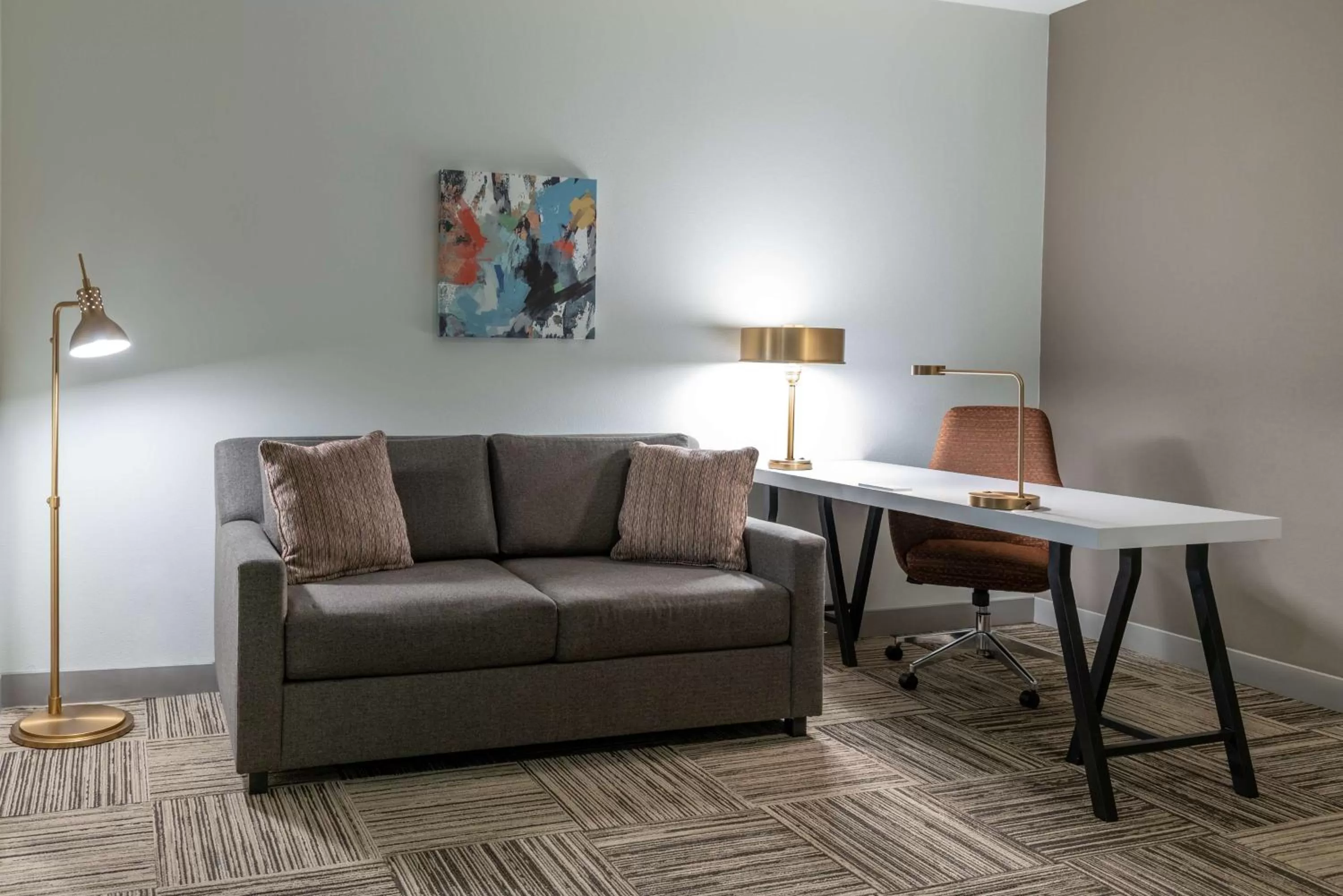 Bedroom in Hilton Garden Inn North Little Rock