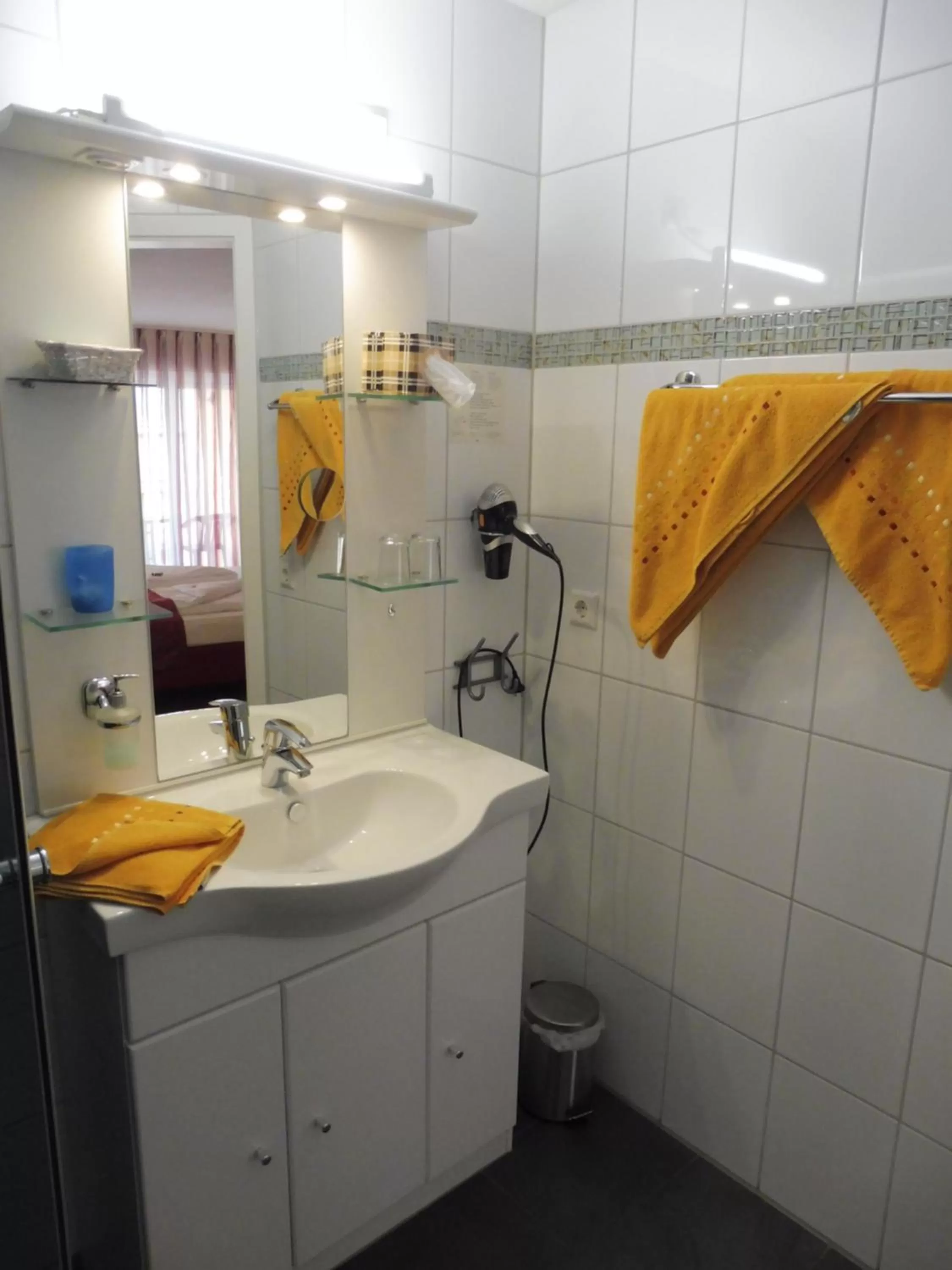 Bathroom in Hotel Gasthof zum Engel - Gästehaus