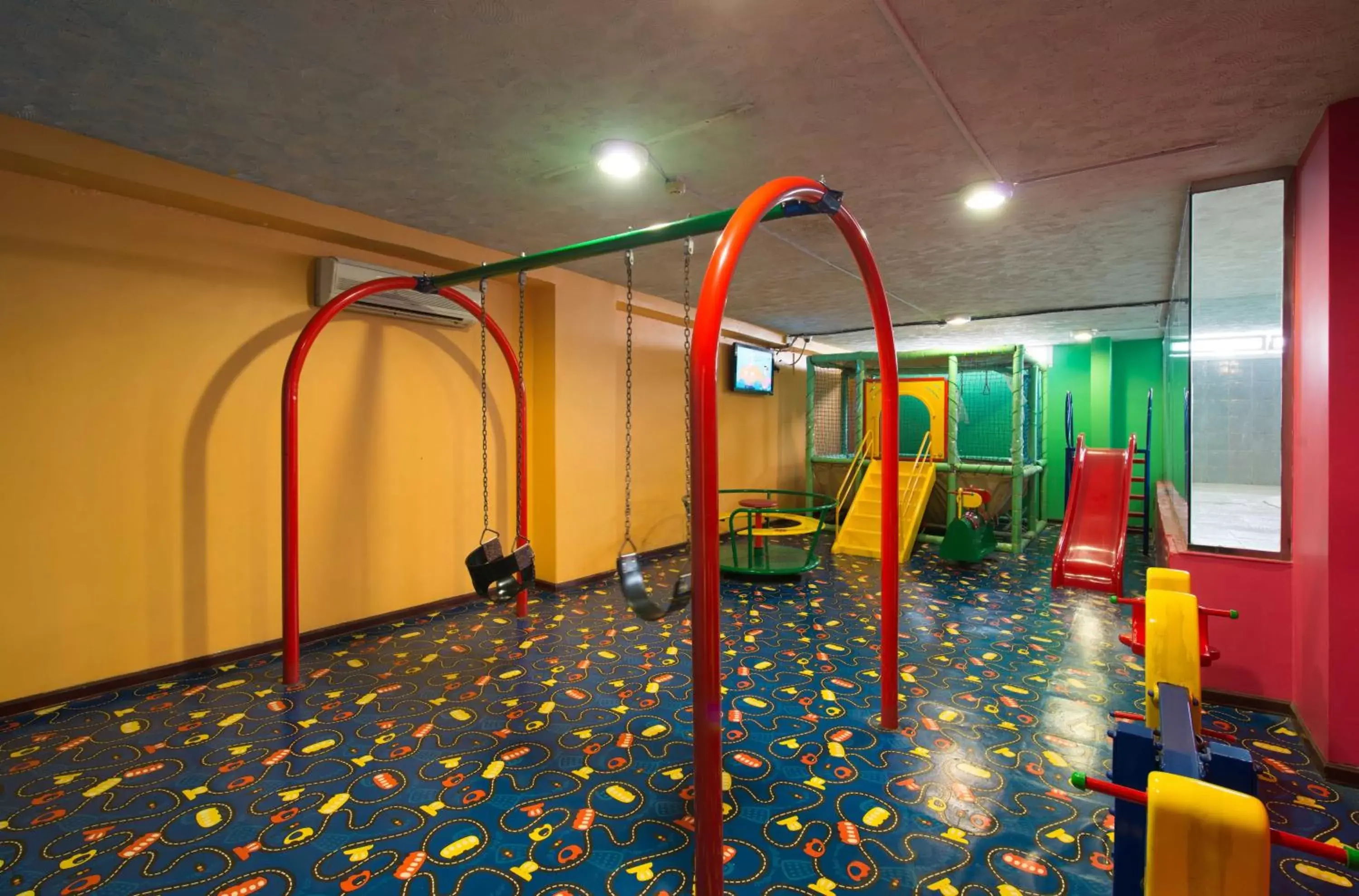 Kids's club, Fitness Center/Facilities in Boudl Al Masif