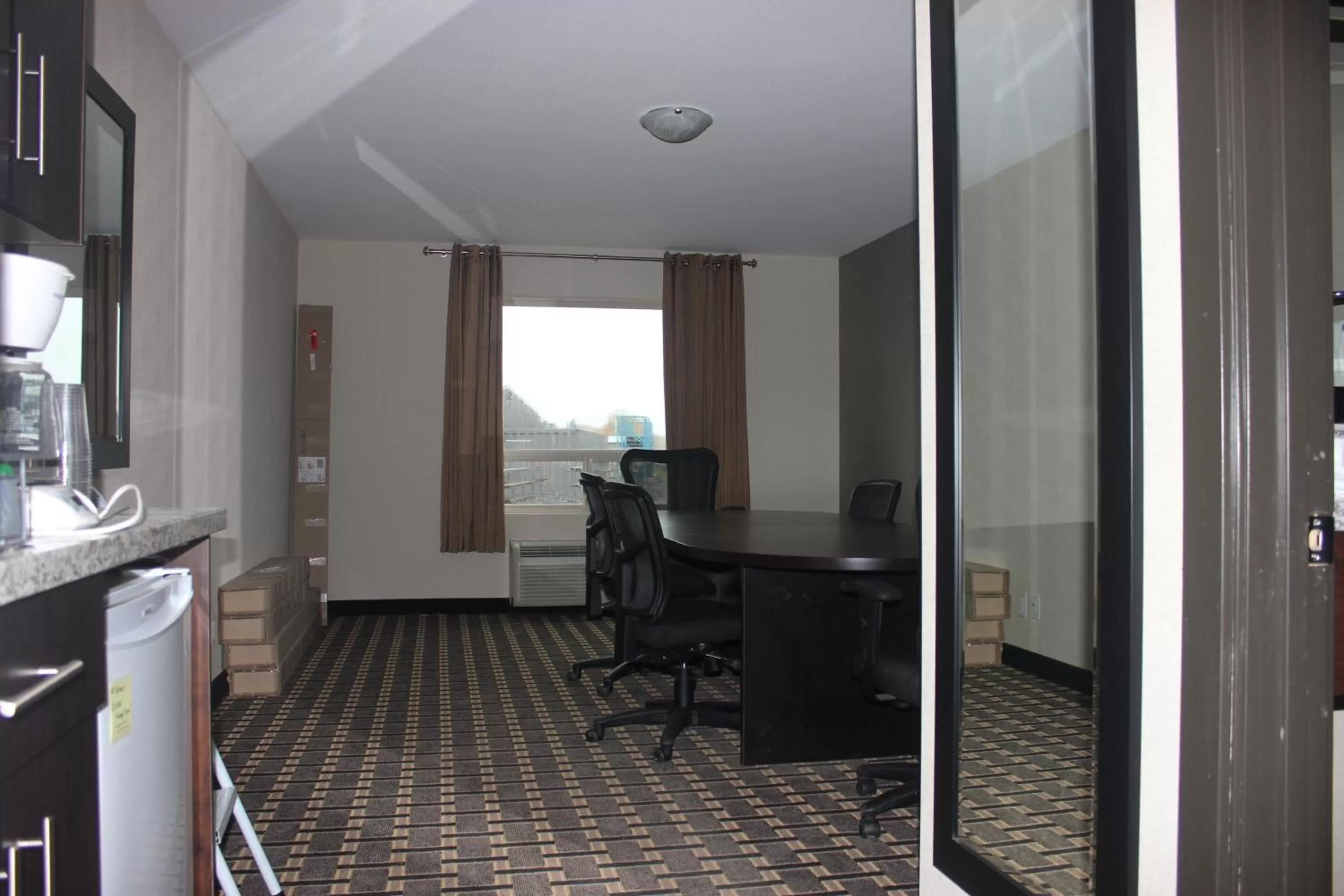 King Suite in Western Star Inn & Suites Esterhazy