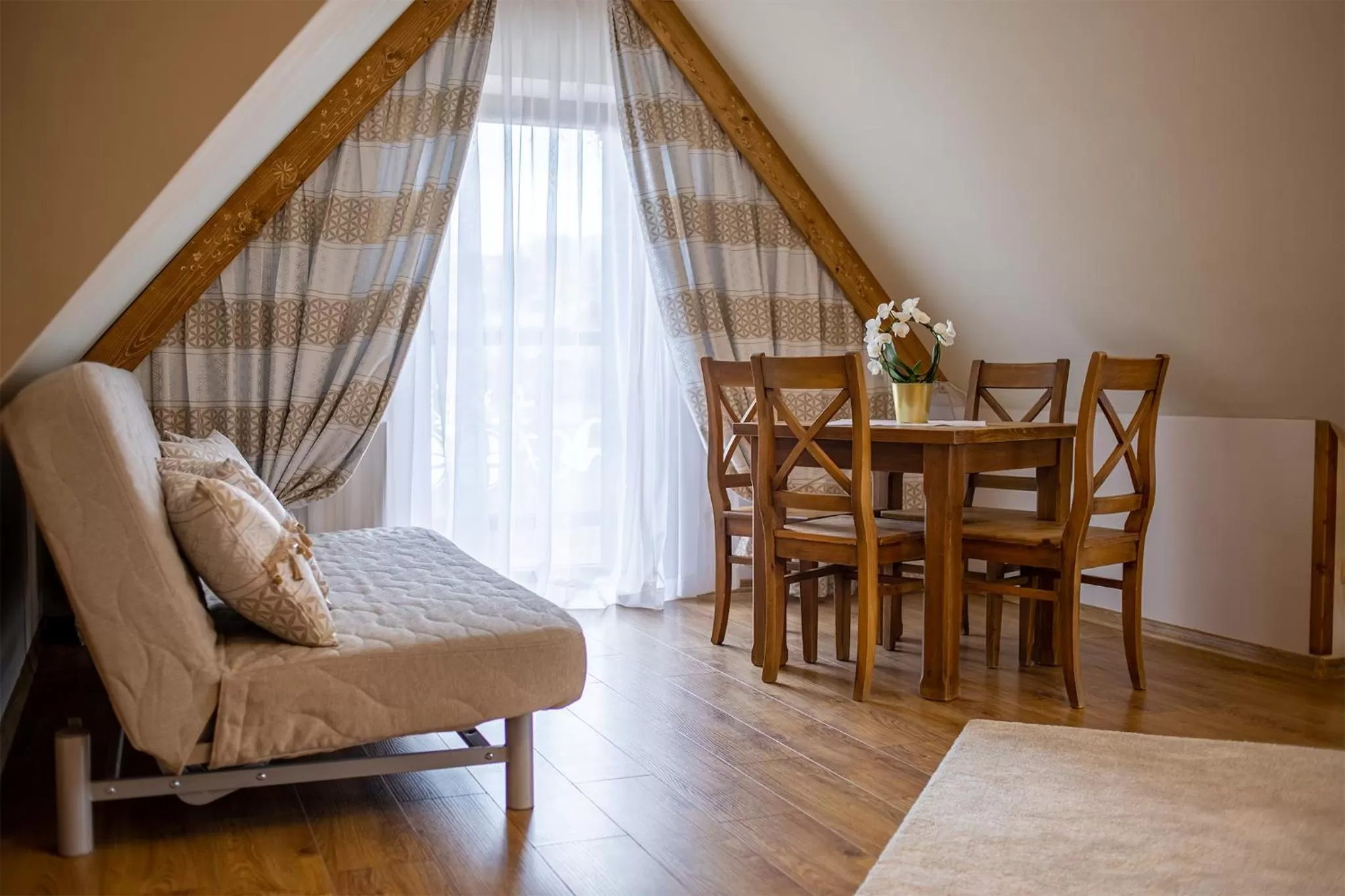 Photo of the whole room in Kraina Smaku