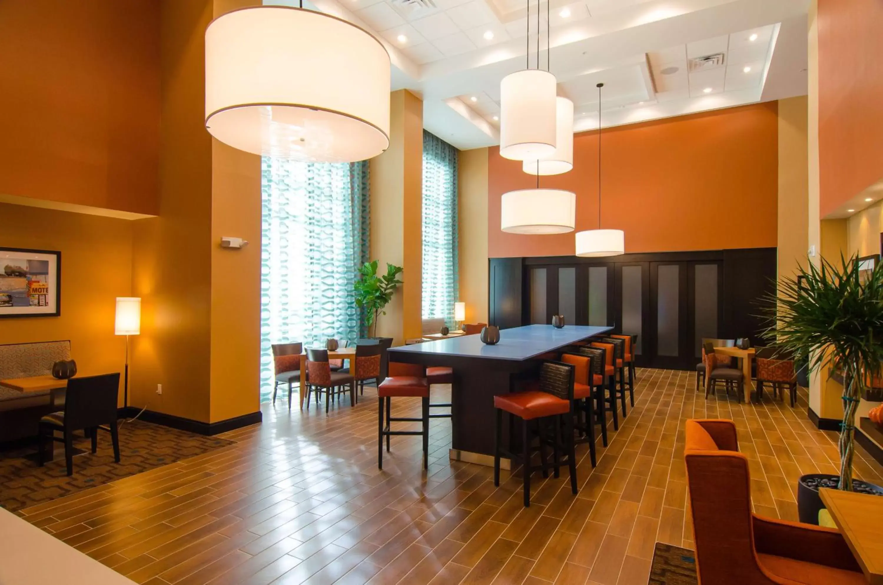 Lobby or reception, Restaurant/Places to Eat in Hampton Inn & Suites Huntsville
