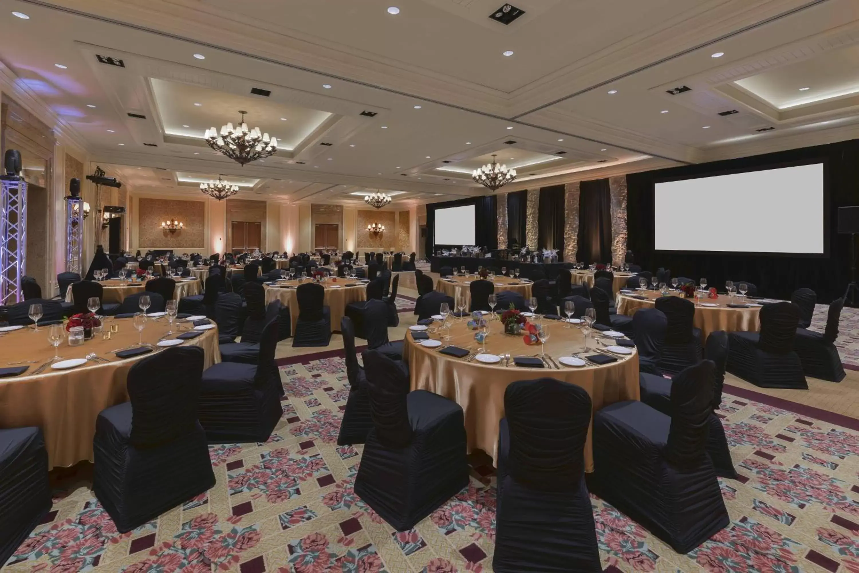 Meeting/conference room, Banquet Facilities in JW Marriott The Rosseau Muskoka Resort & Spa