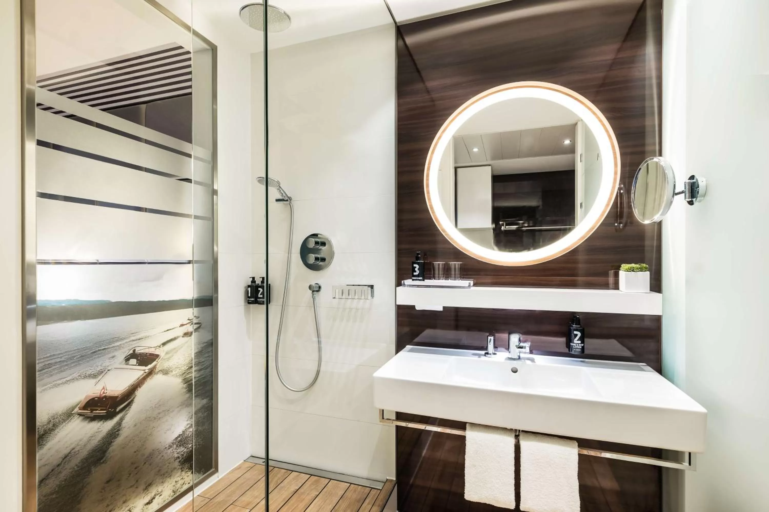 Bathroom in Lindner Hotel Dusseldorf Seestern, part of JdV by Hyatt