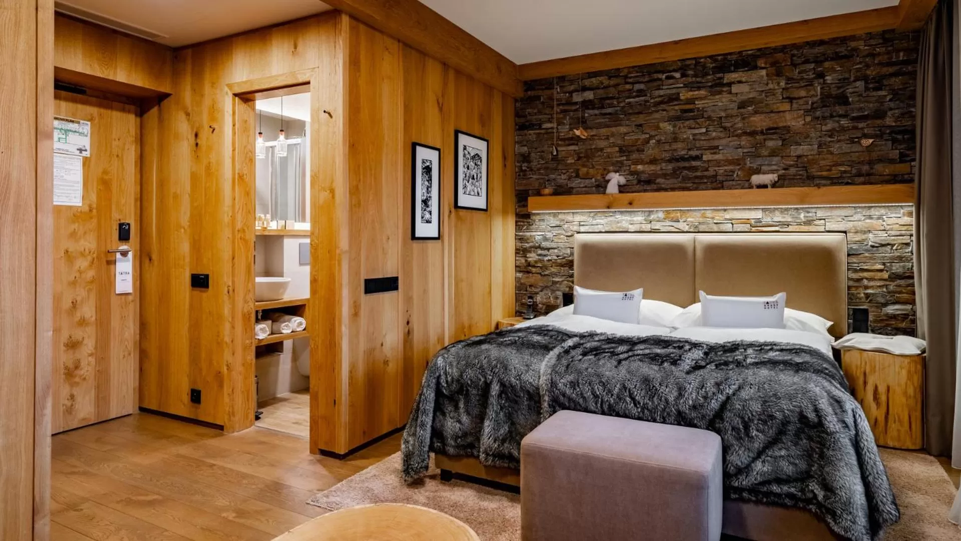 Bed in Grandhotel Tatra