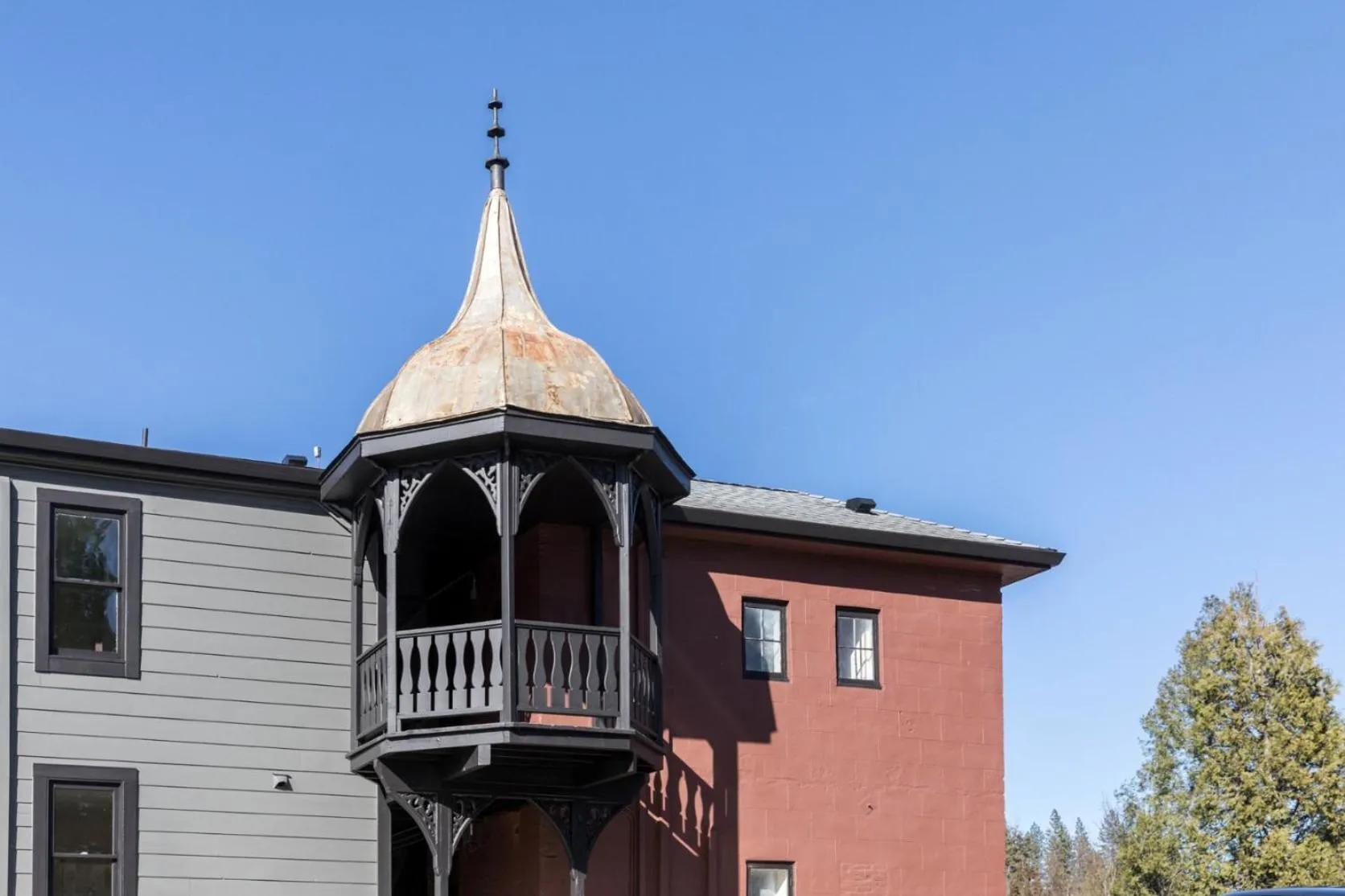 Property building in National Exchange Hotel