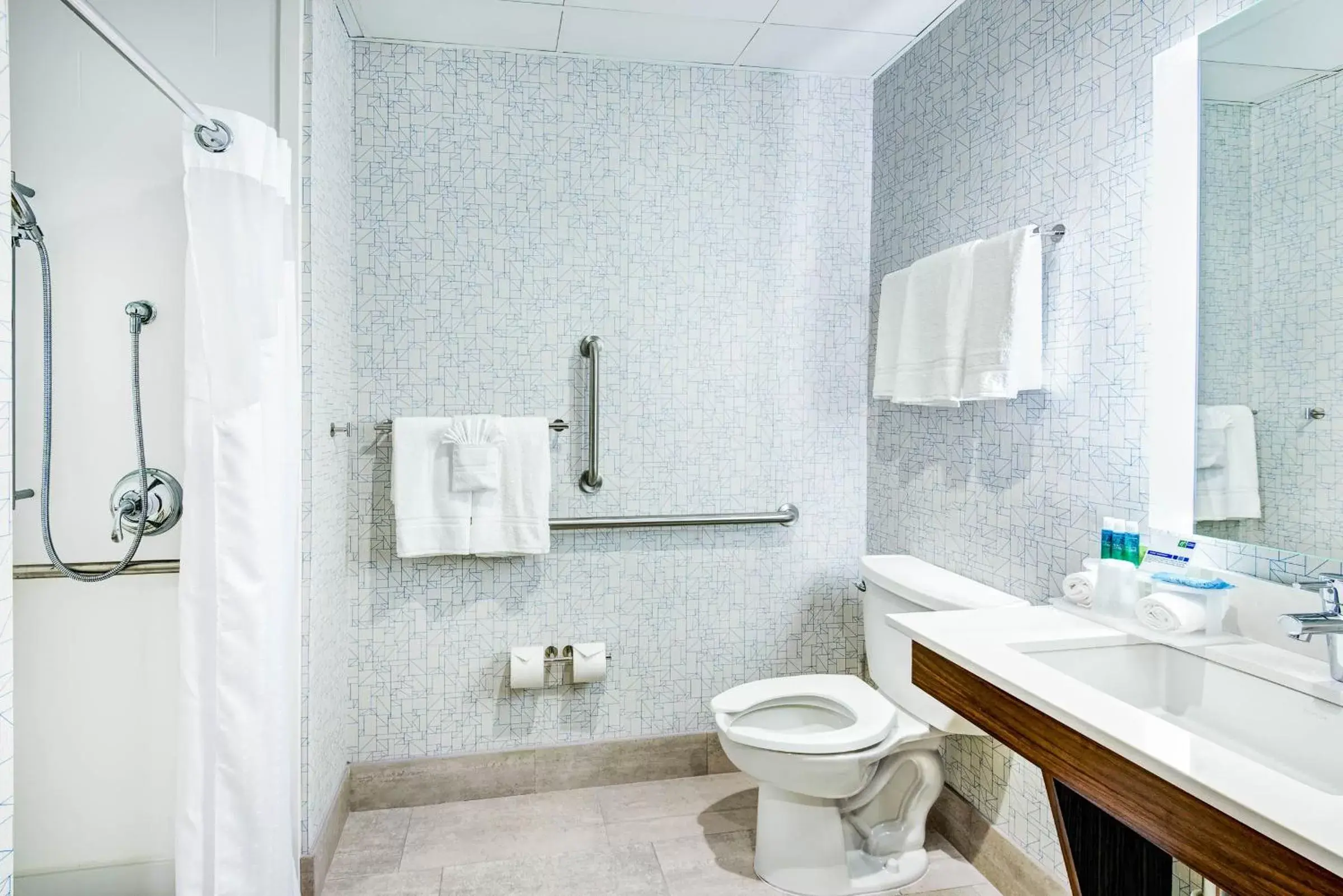 Bathroom in Holiday Inn Express Woodbridge, an IHG Hotel