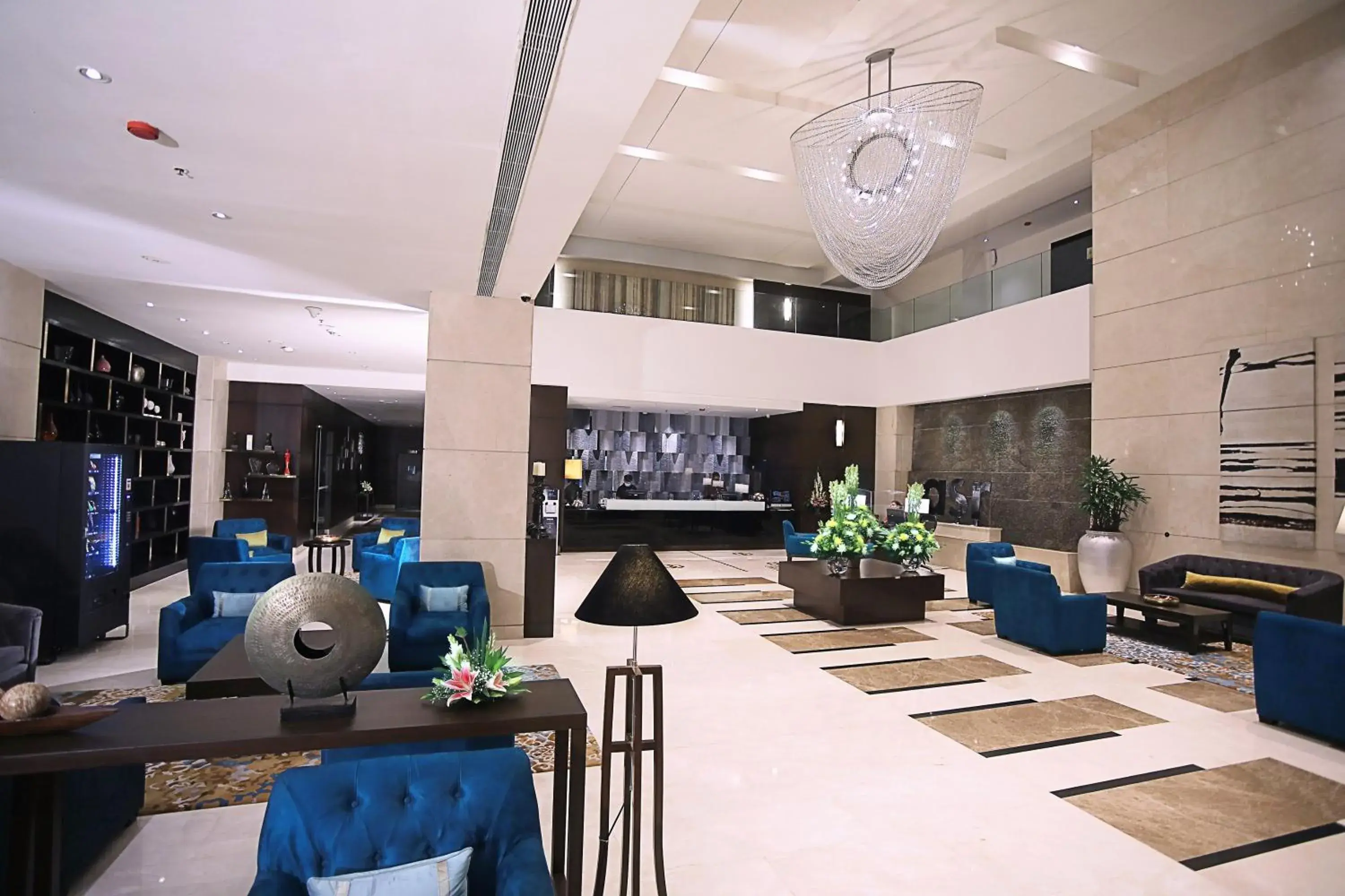 Lobby or reception, Restaurant/Places to Eat in Somerset Greenways Chennai