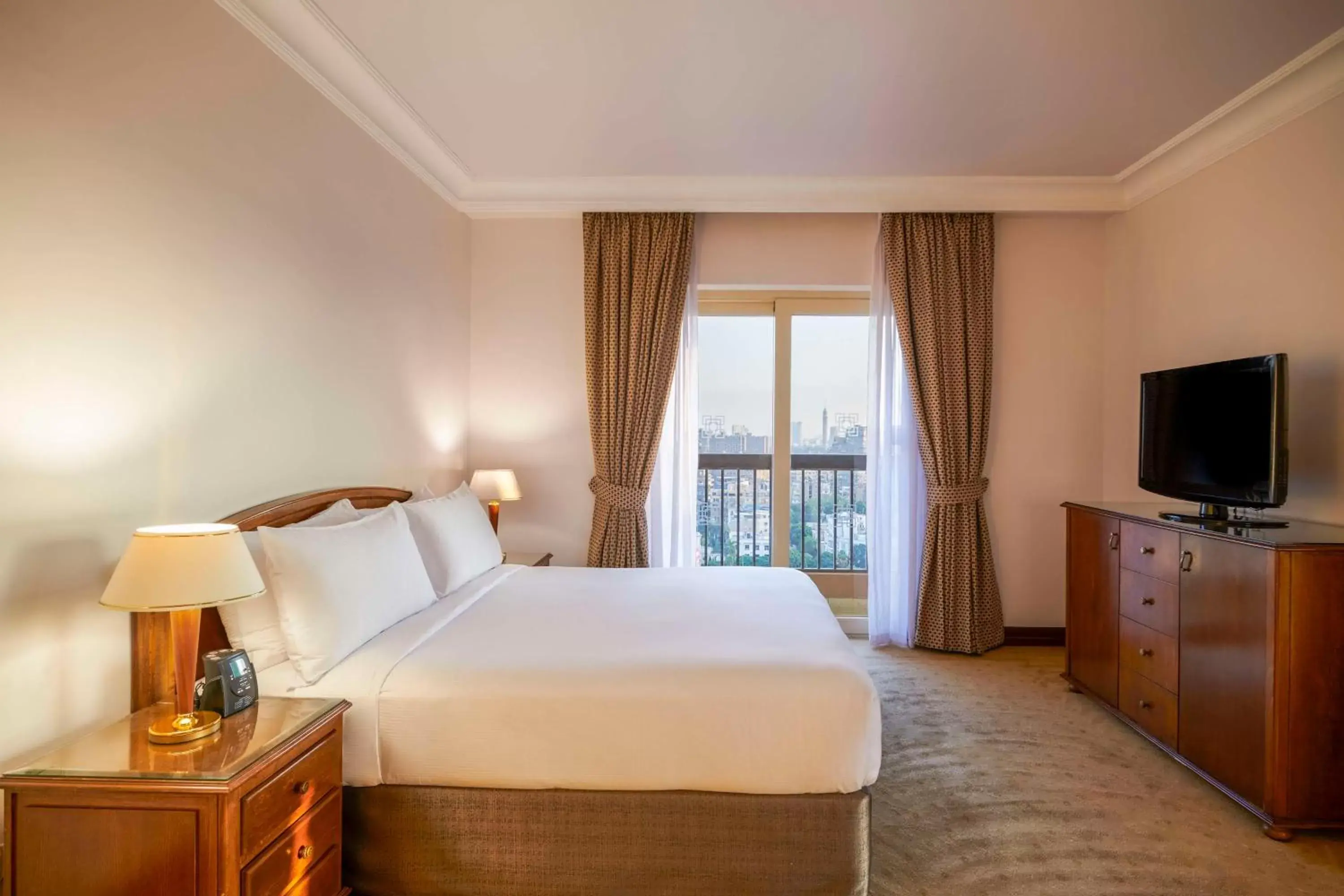 Bed in Hilton Cairo Zamalek Residences