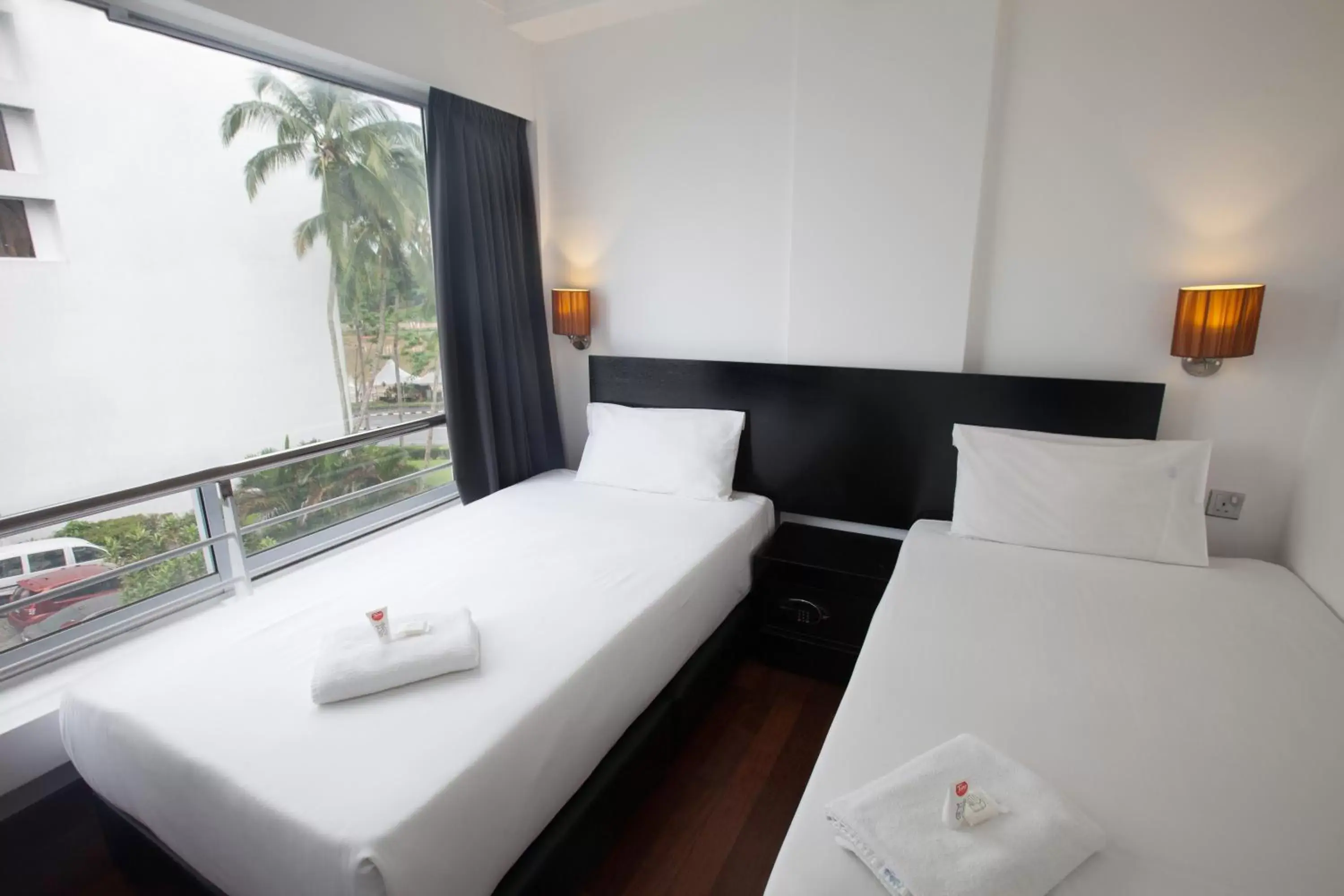 Bed in Tune Hotel - Waterfront Kuching