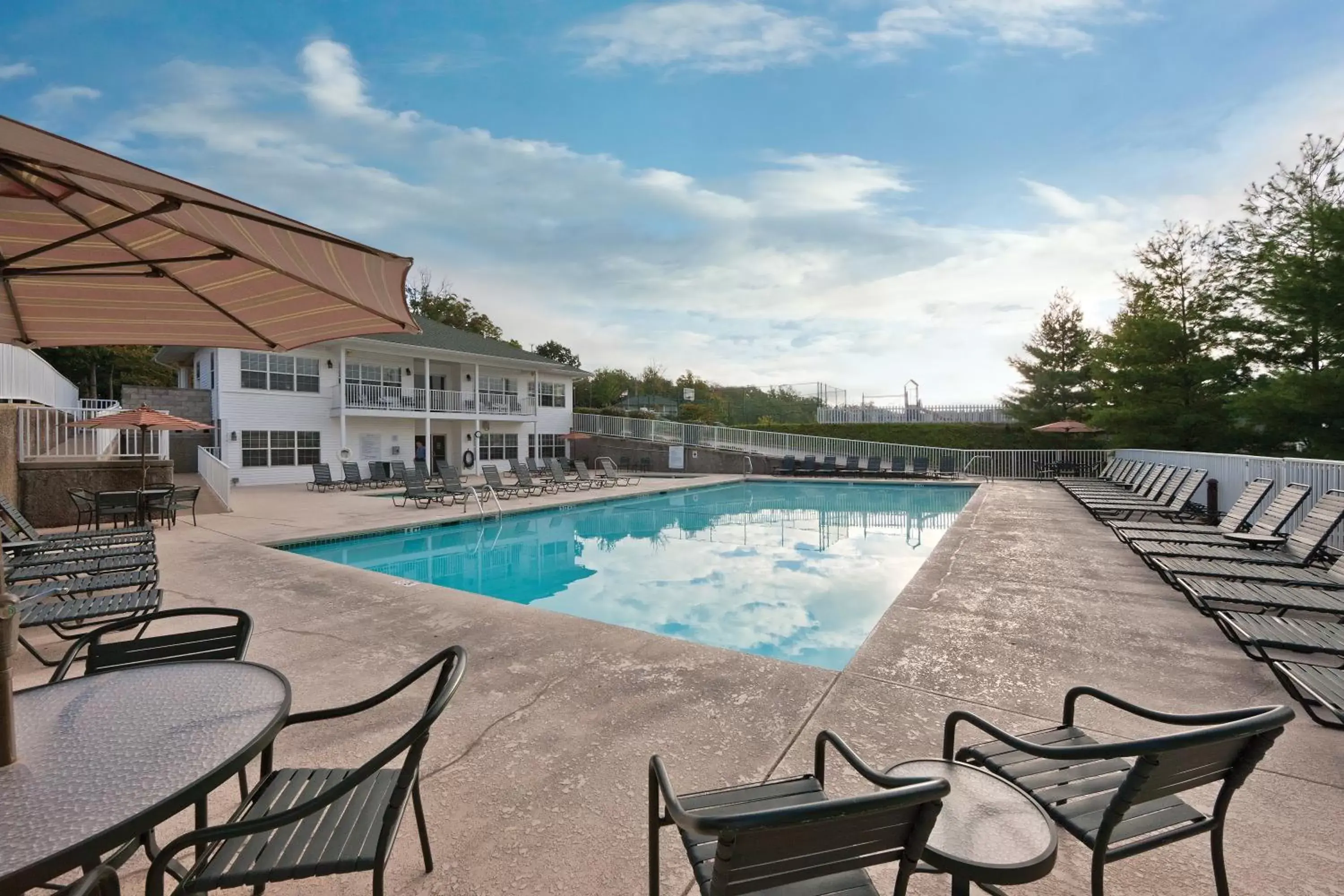 Fitness centre/facilities, Swimming Pool in WorldMark Lake of the Ozarks