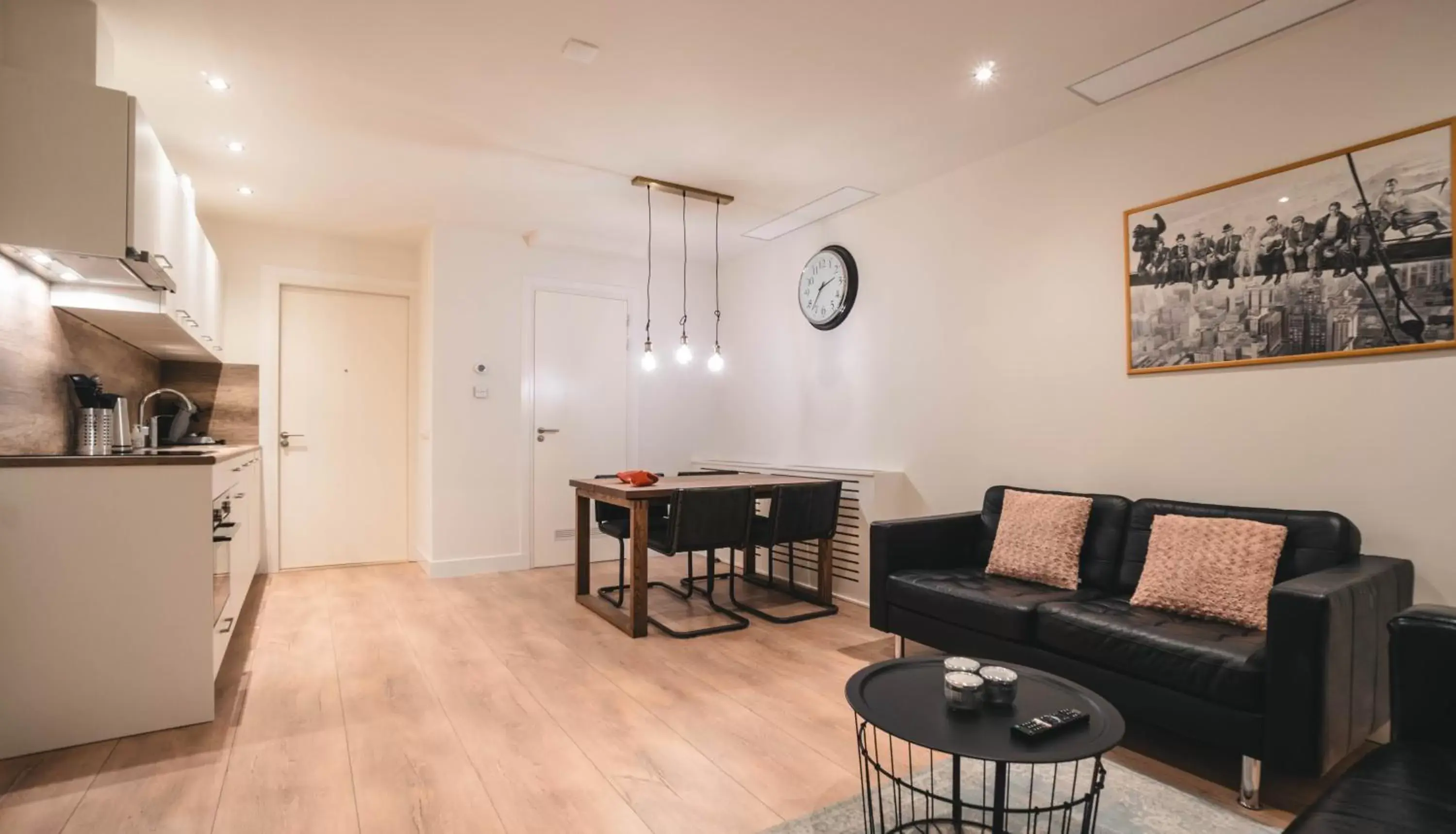 Dining Area in Familie Hotel & Apartments Alkmaar